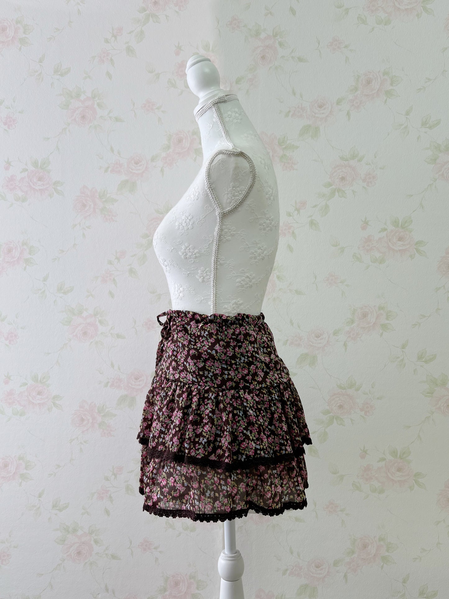 INGNI Petite Floral Layered Skirt (Brown)