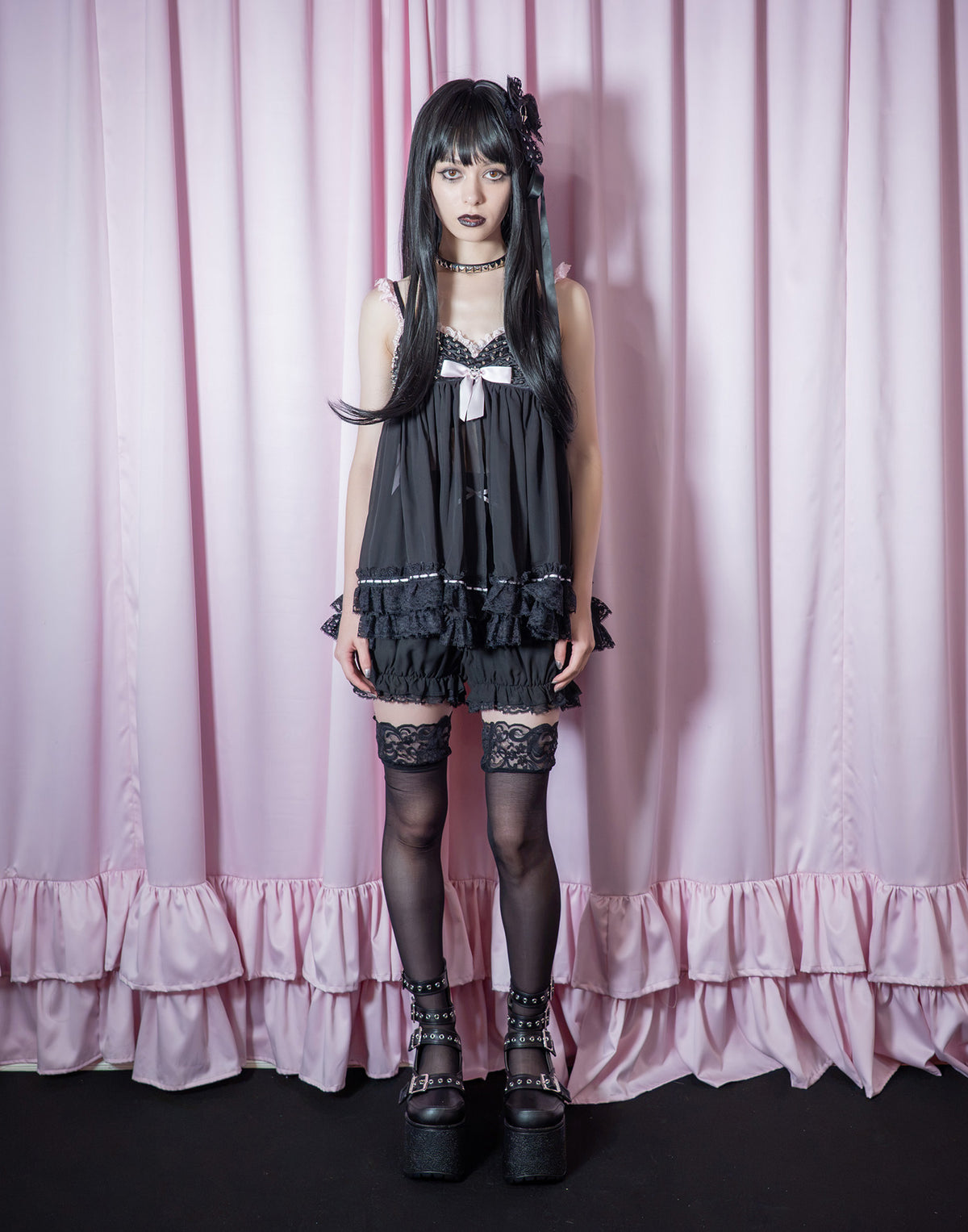 AVENCHUMU Lace & studs babydoll