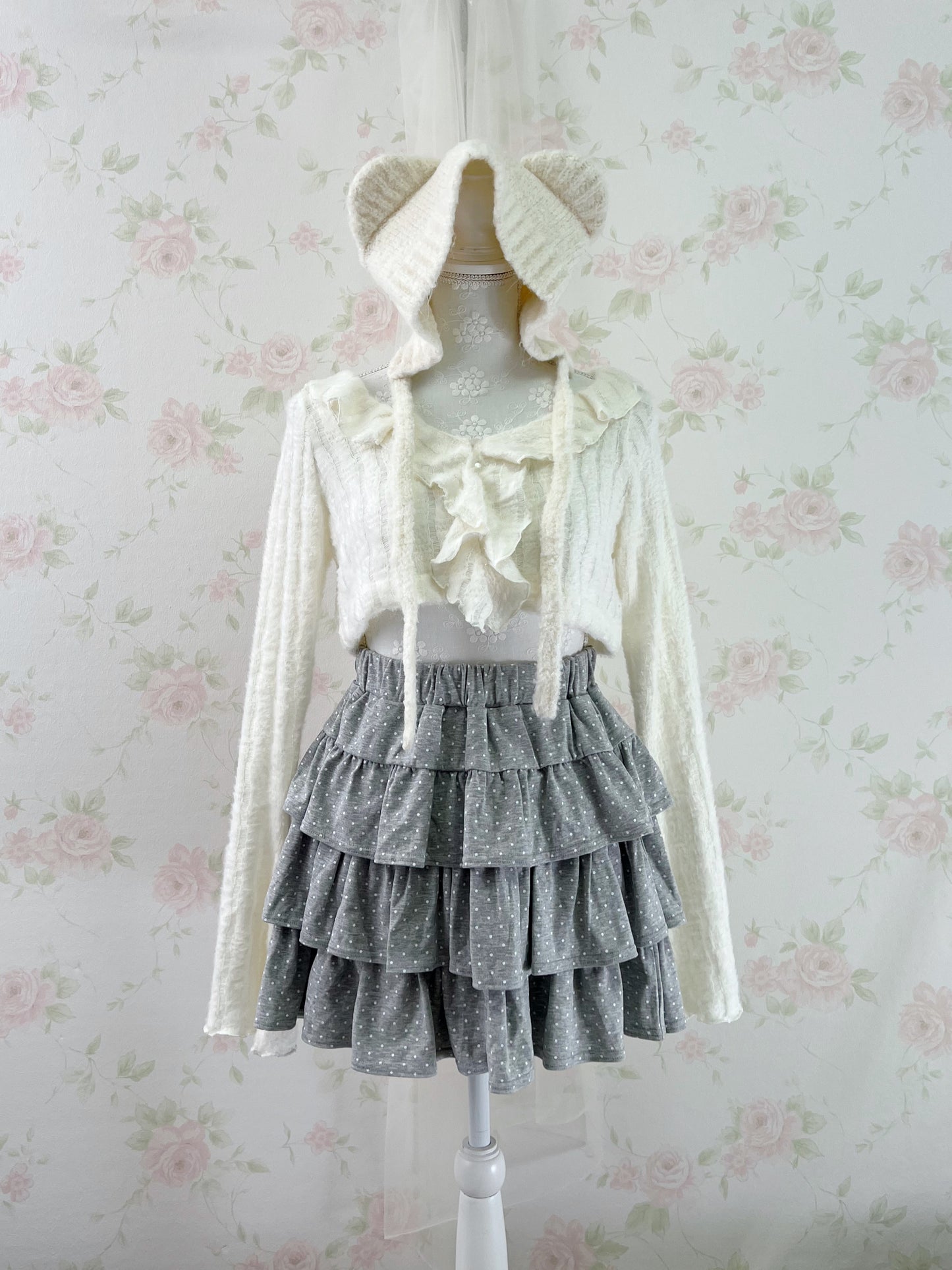 Polka Dot Tiered Skirt (Gray)