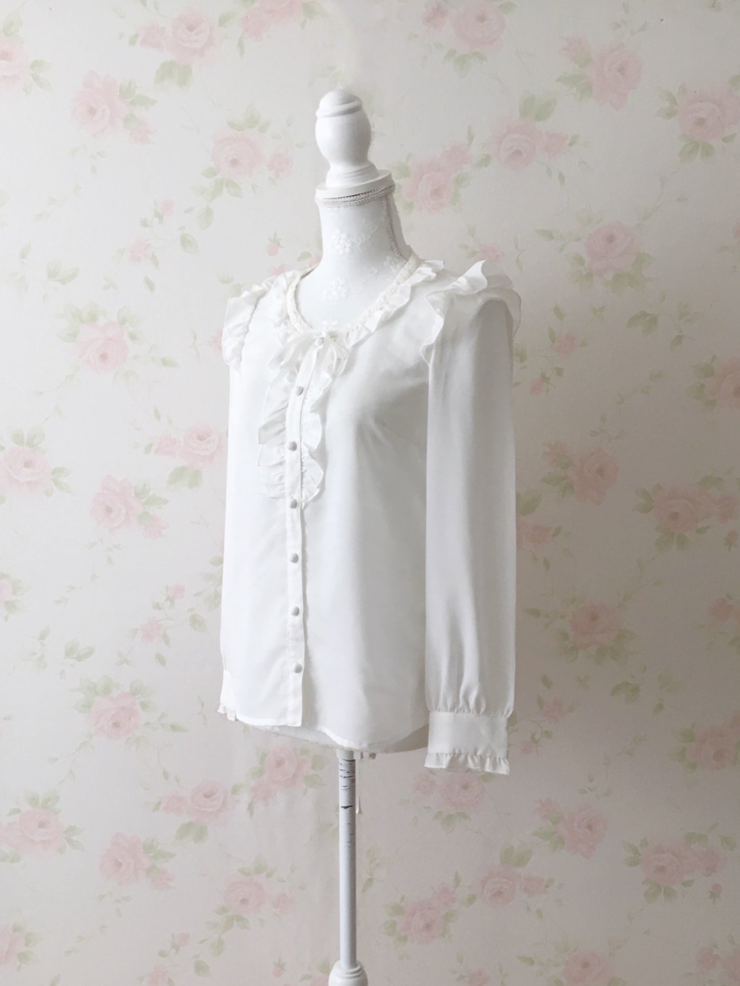 Secret Honey Ruffled Classical Blouse