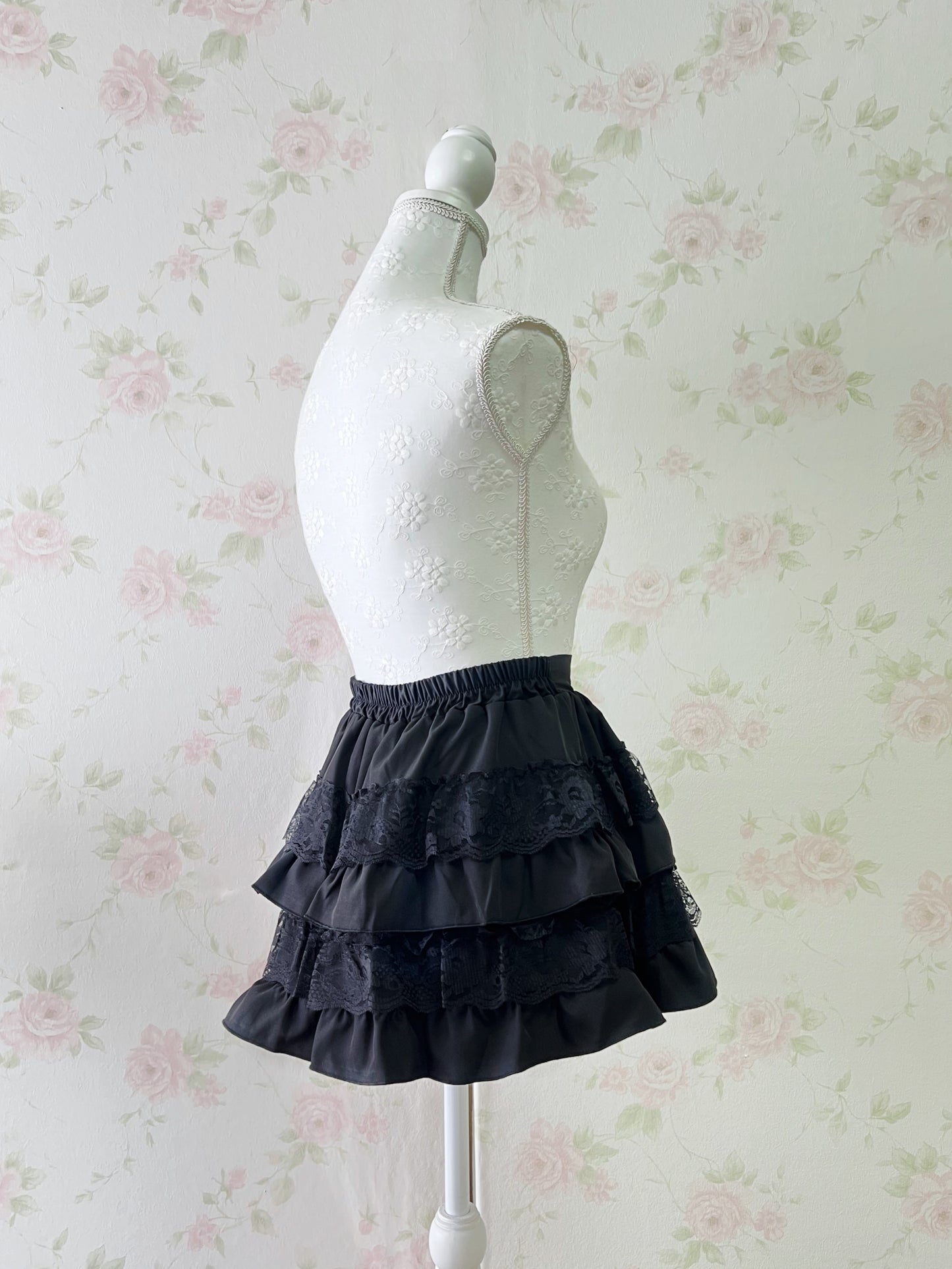GRL Layered Shoujo Sukapan (Black)