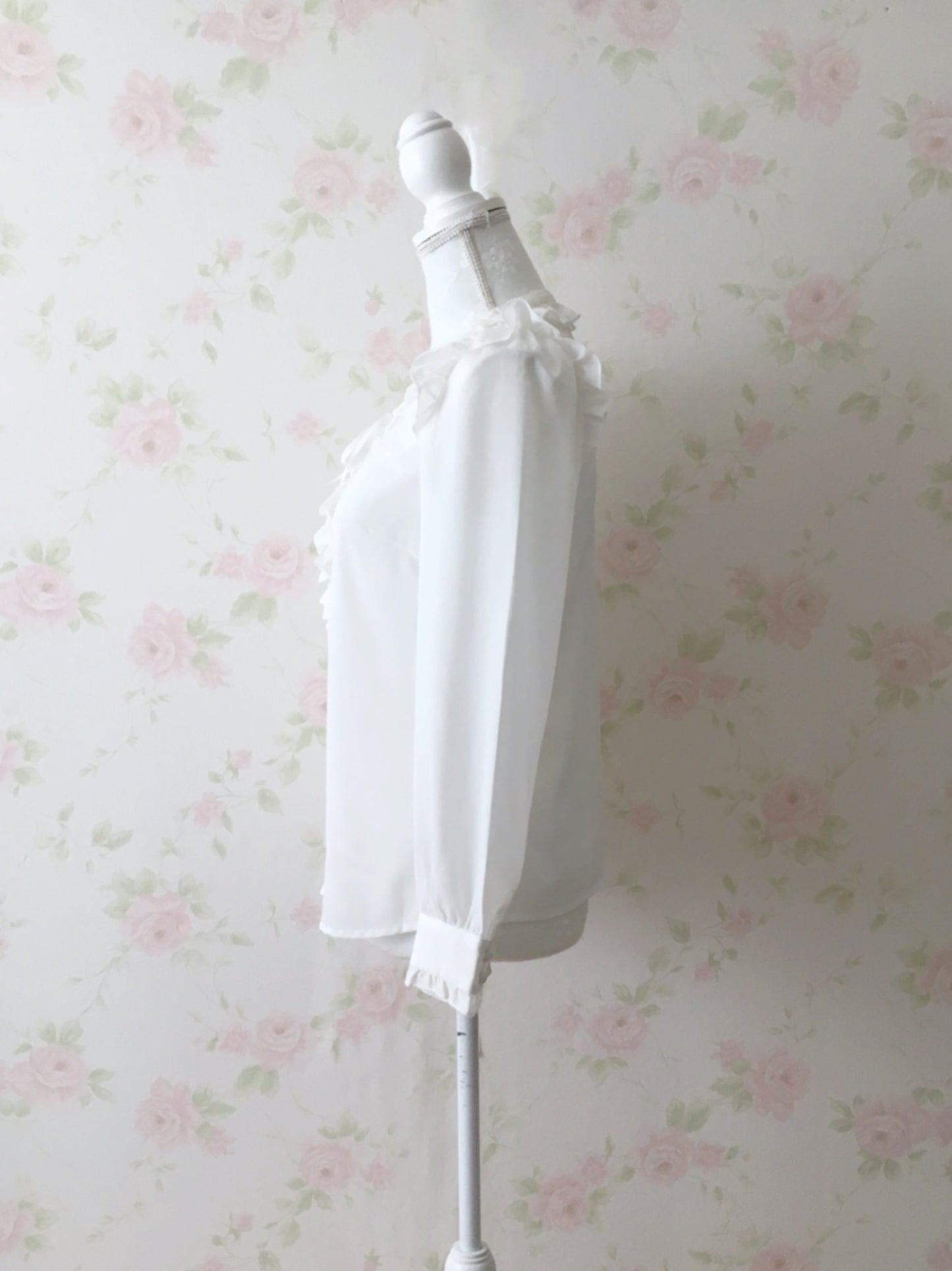 Secret Honey Ruffled Classical Blouse