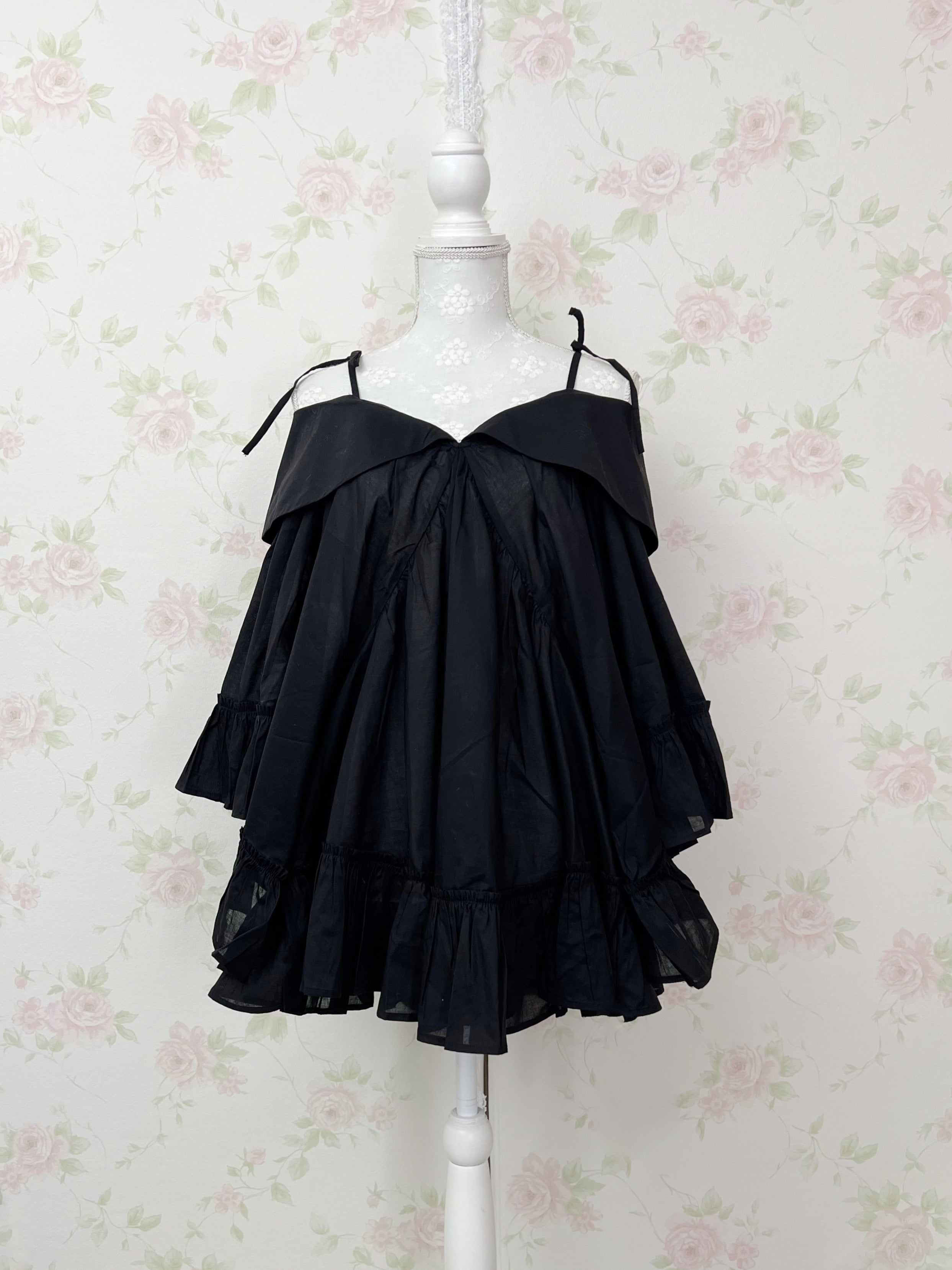 Off Shoulder Layer Like Tunic Top (Black)