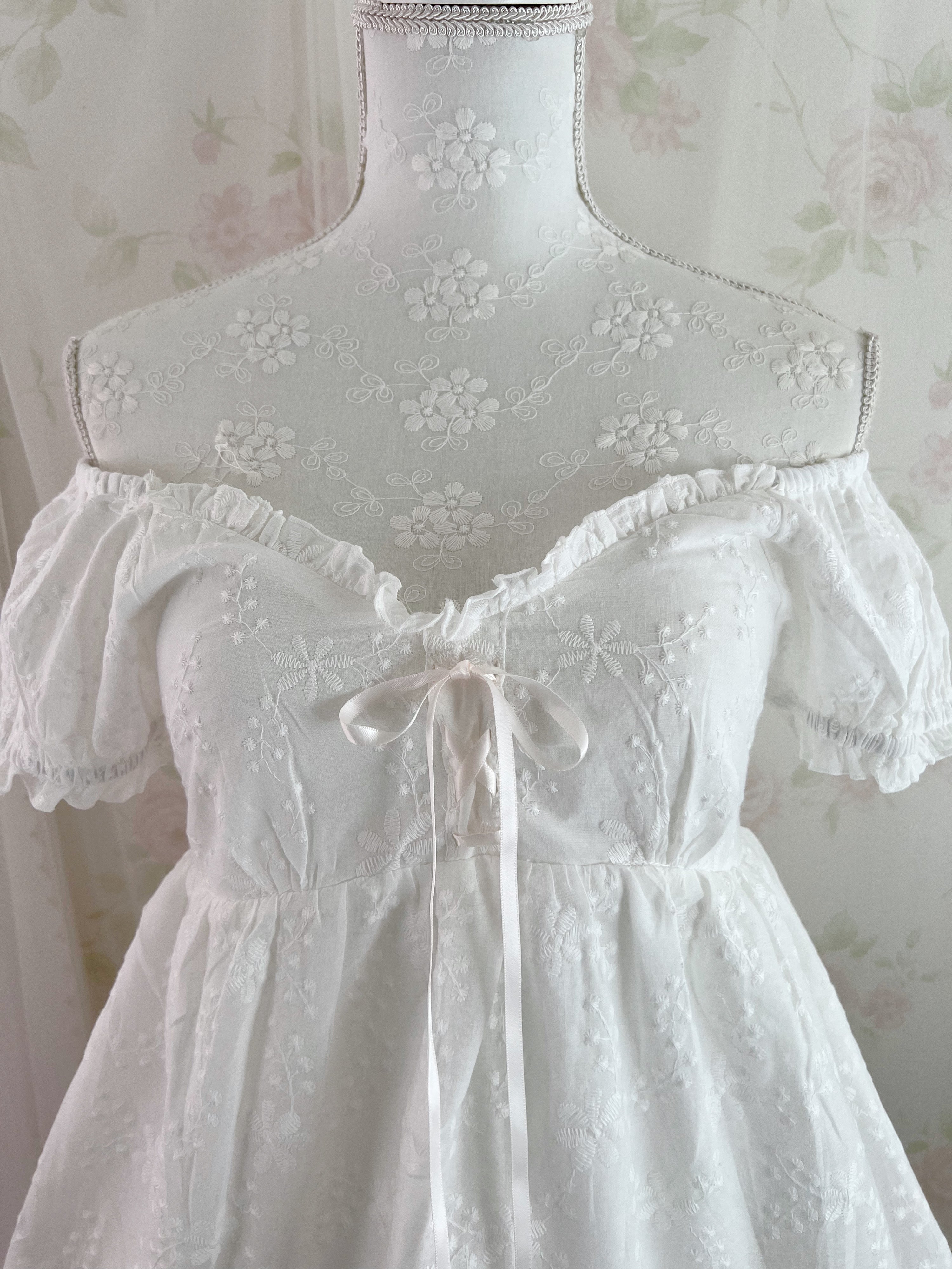 1998beforethedawn Rachel top