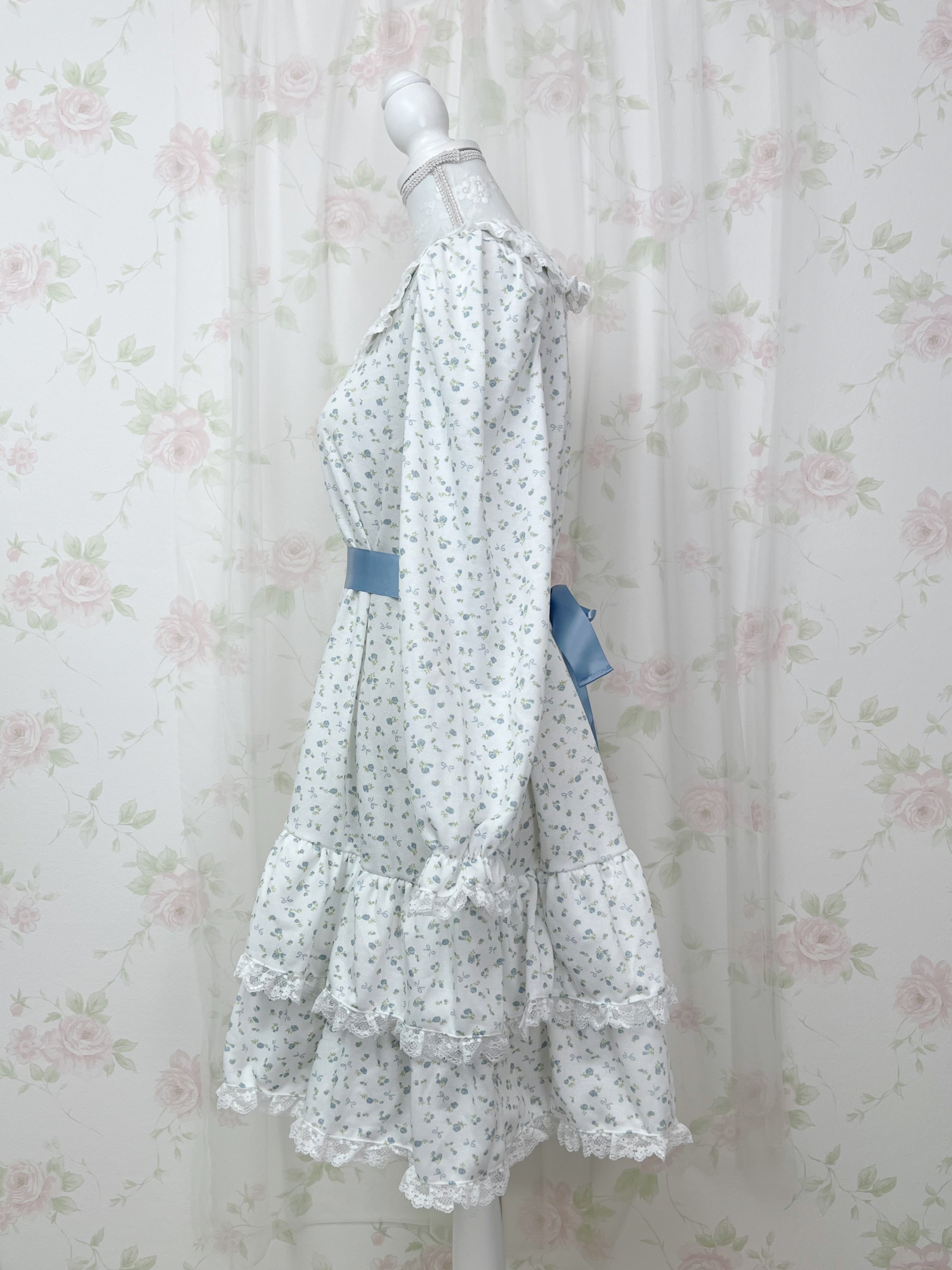 majoretty Petite Floral Tiered Dress (Blue)