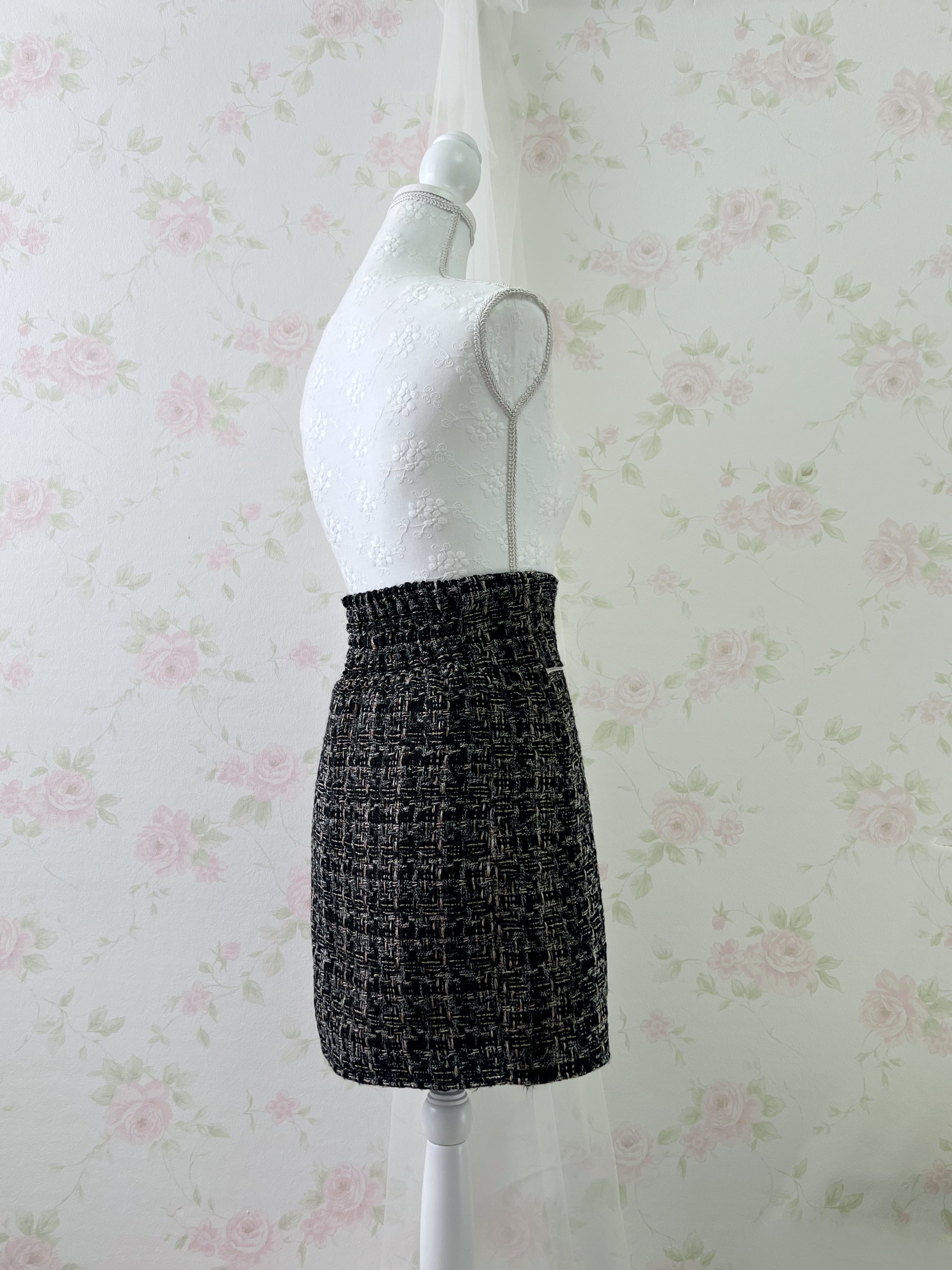 LIP SERVICE Tweed Gyaru Tight Skirt (Black Mix)