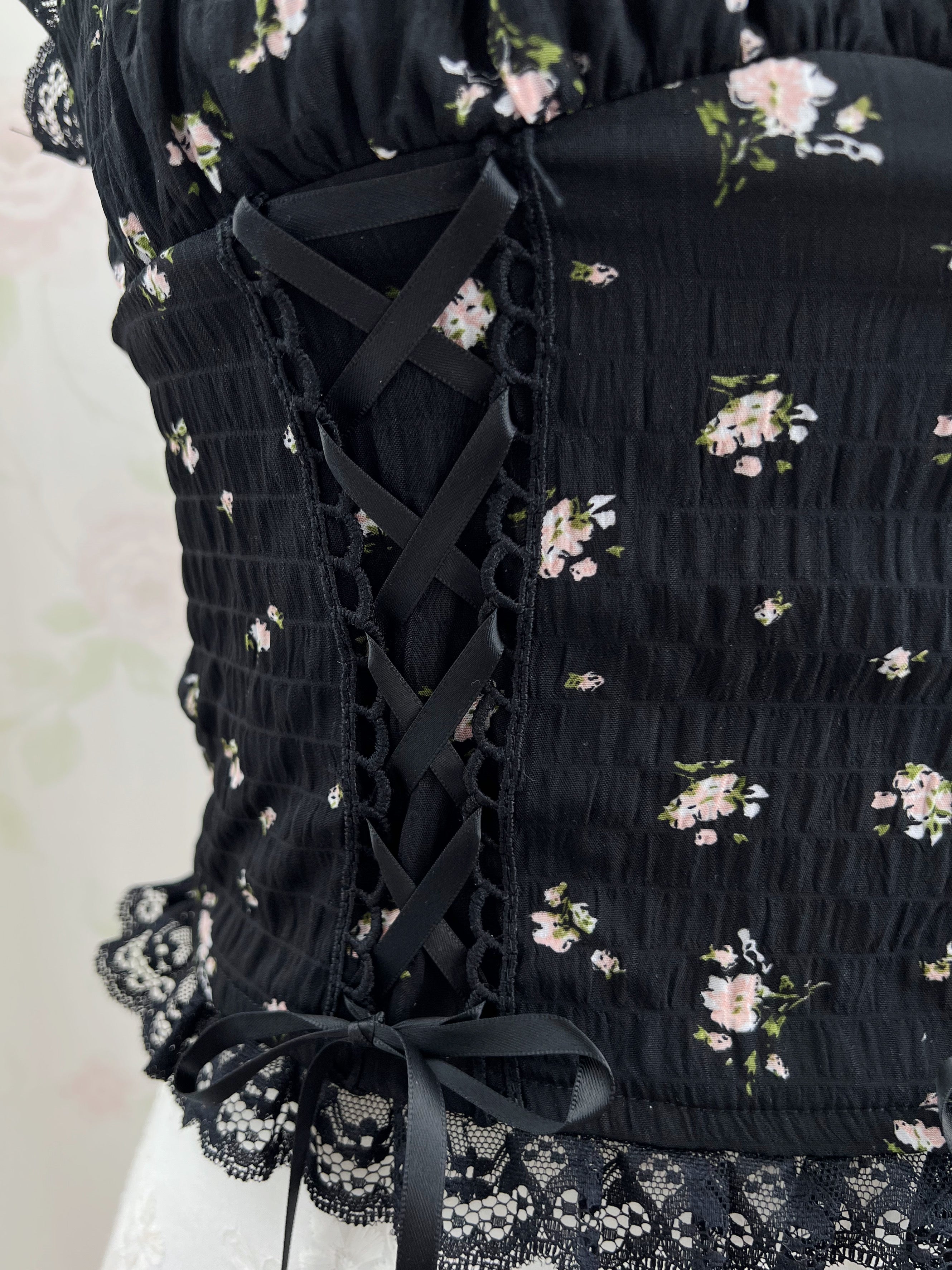 Petite Floral Laced Up Camisole (Black)