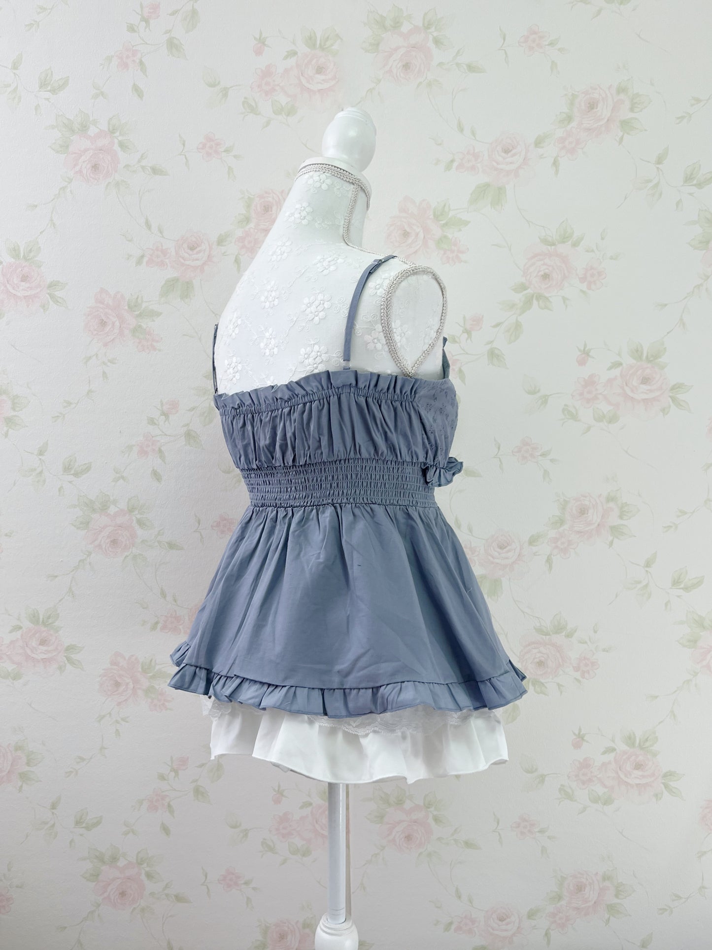 GRL Cotton Floral Embroidery Camisole (Blue)