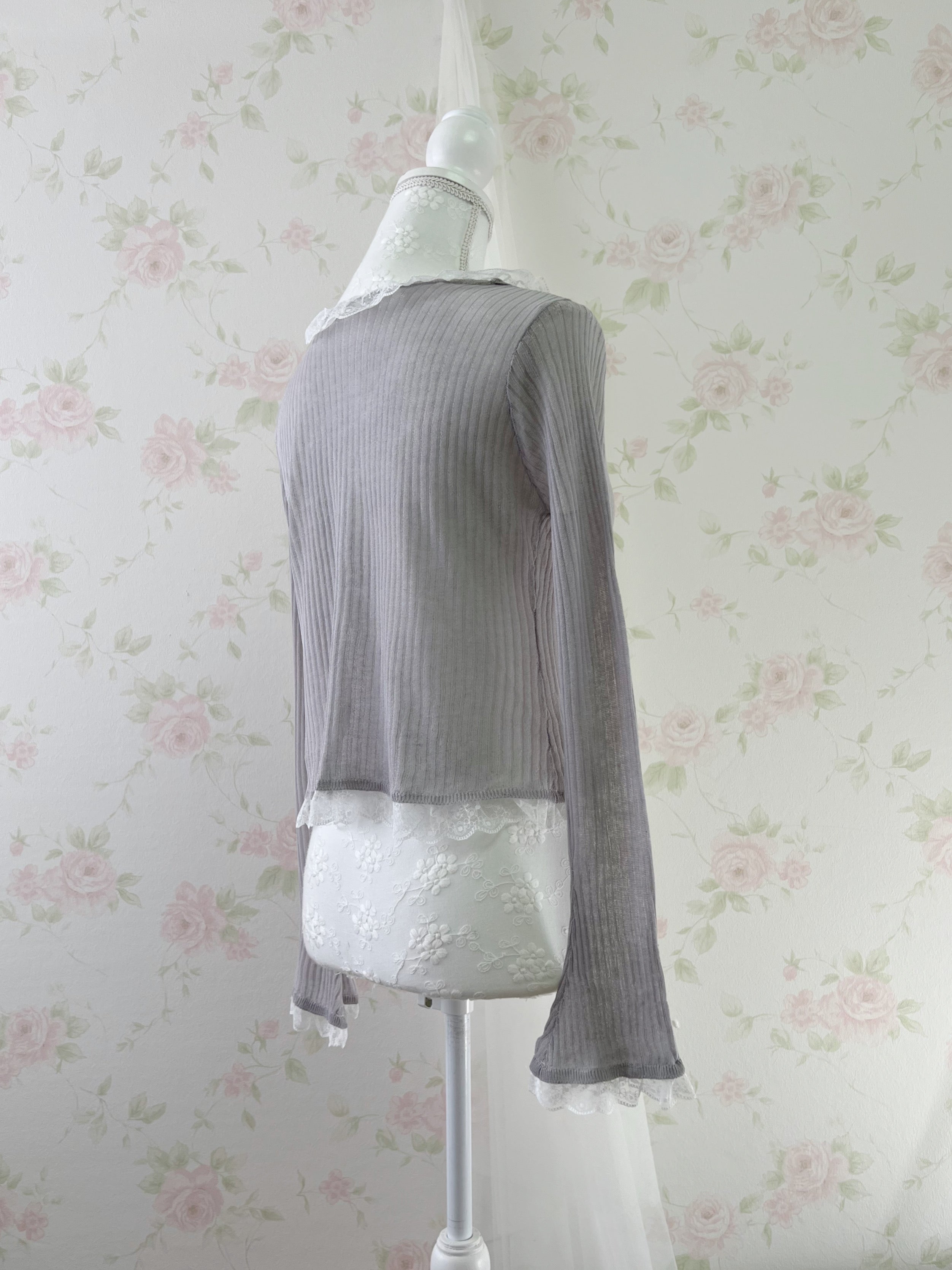 Lacy Lacy Princess Sleeve Cardigan (Gray)