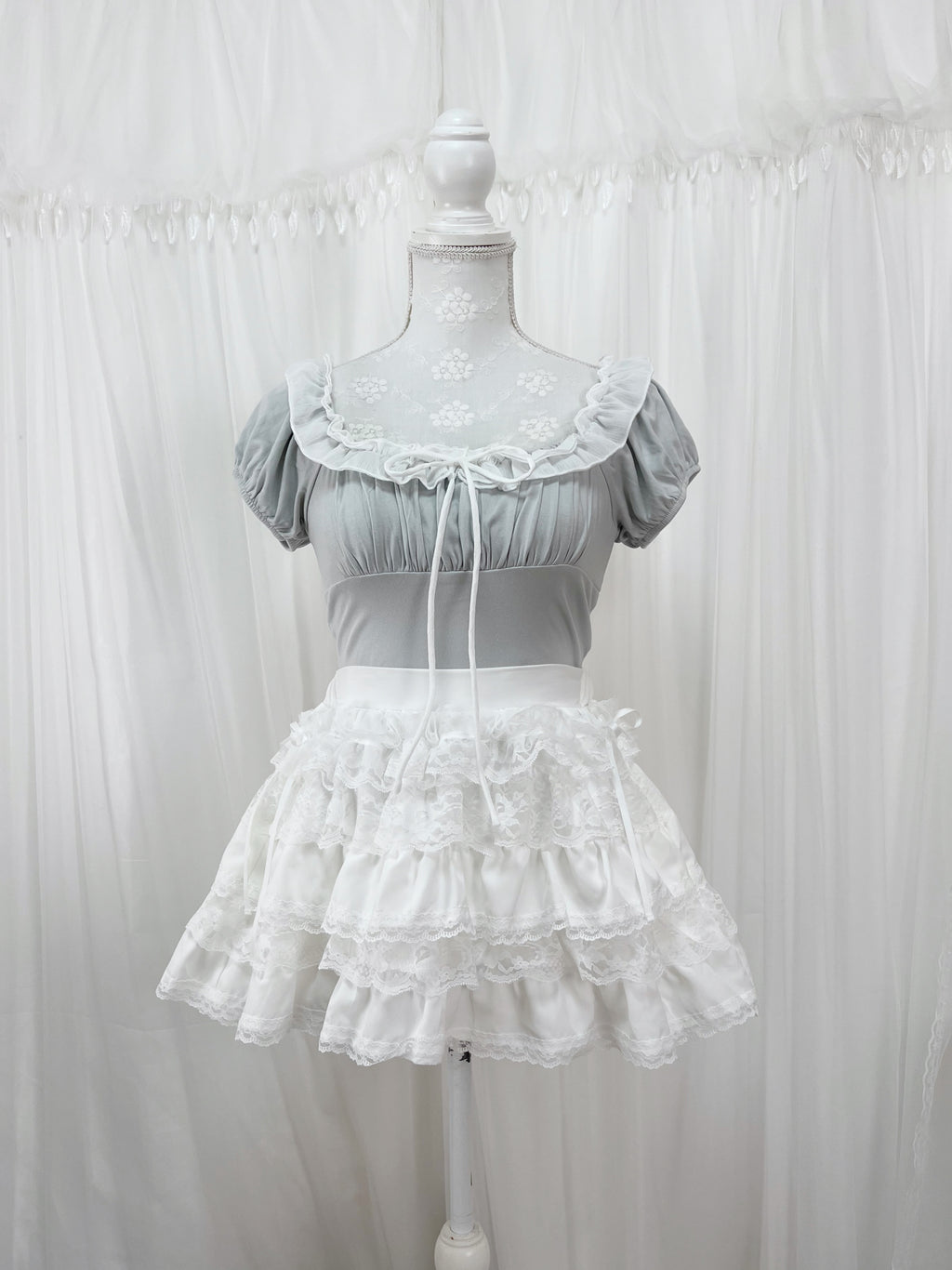 Chiffon Ruffled T-shirt (Blue gray)