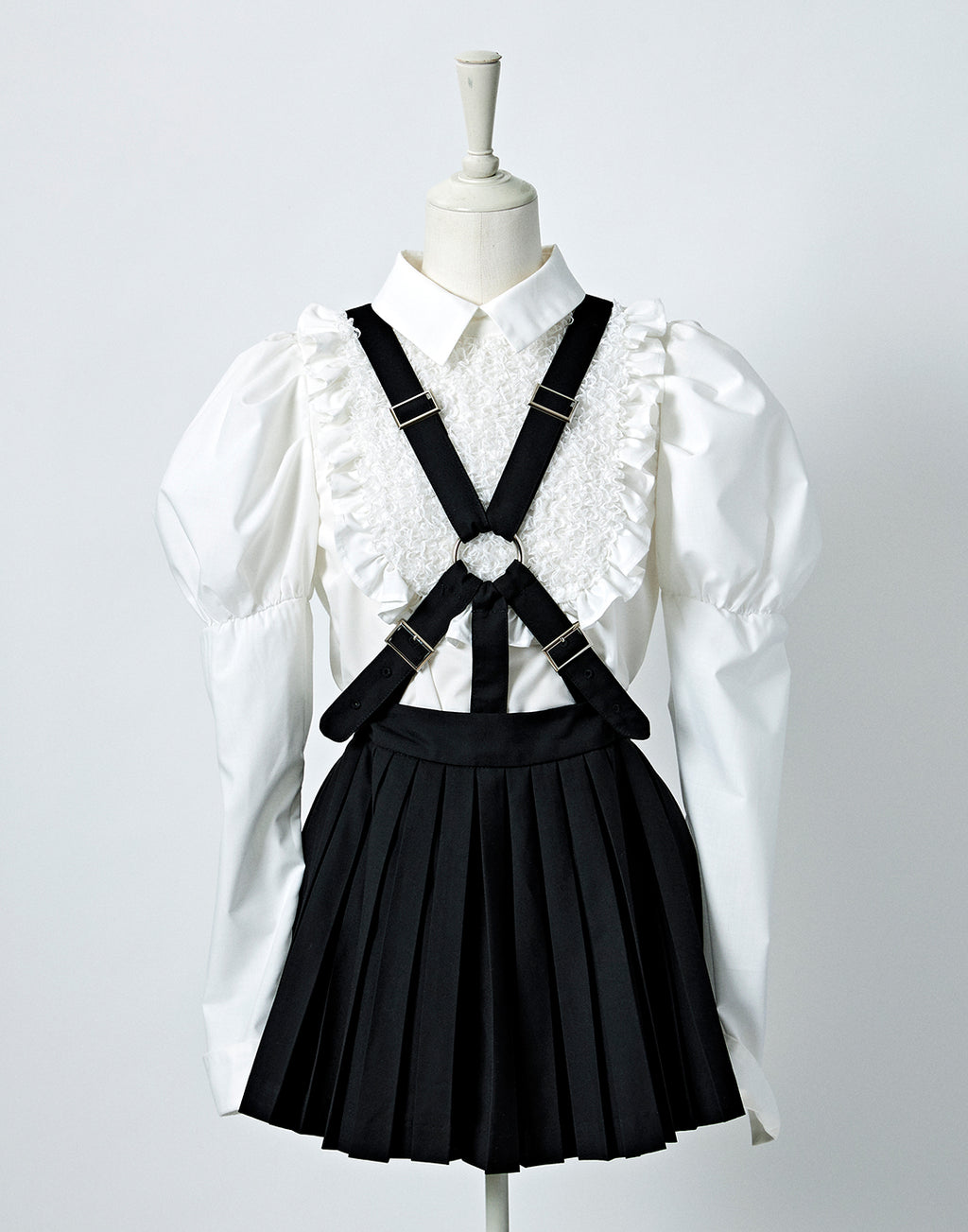 Love the frills blouse