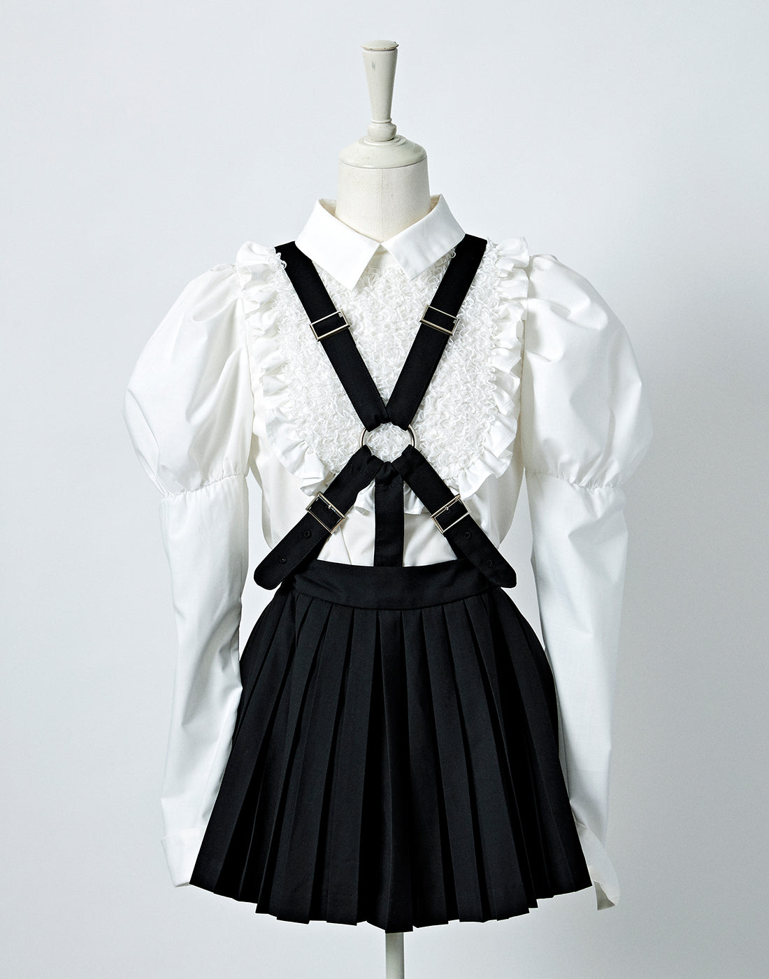 Love the frills blouse