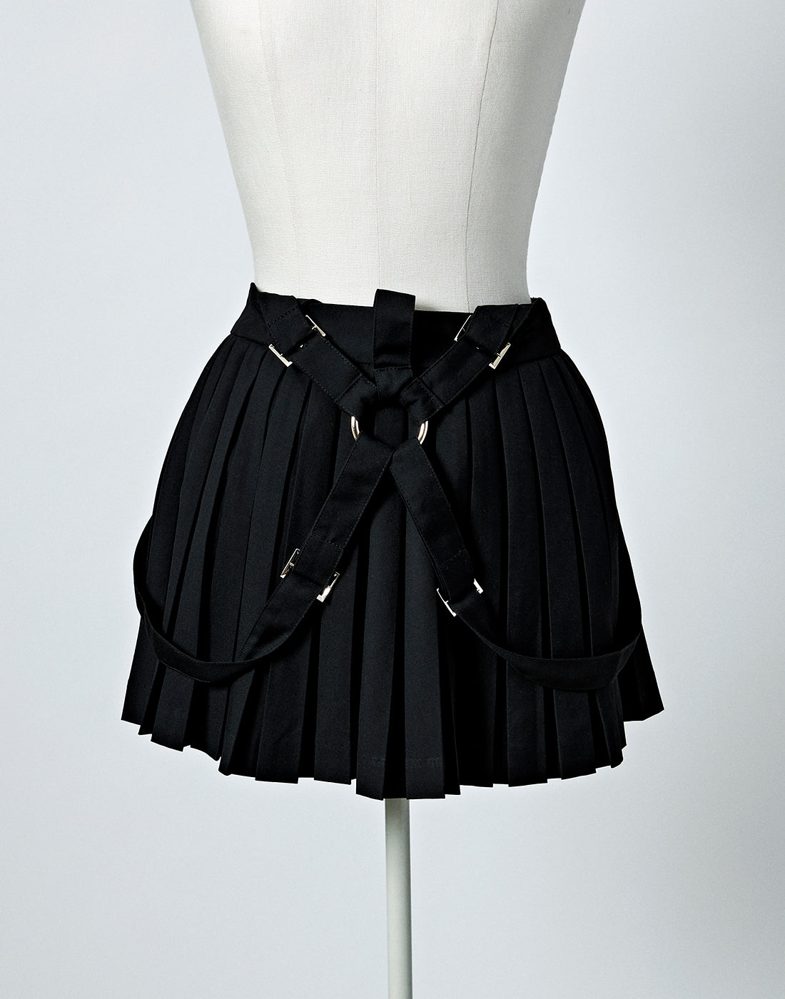 Girls pleated harness skirt