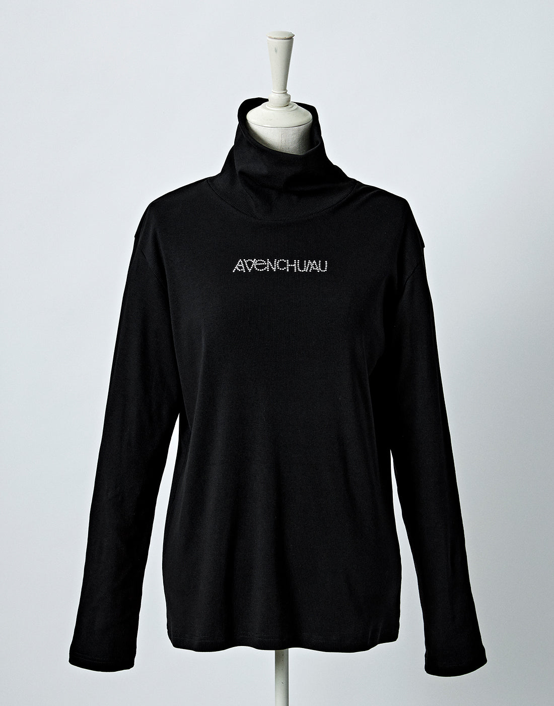 Studs logo high neck tops