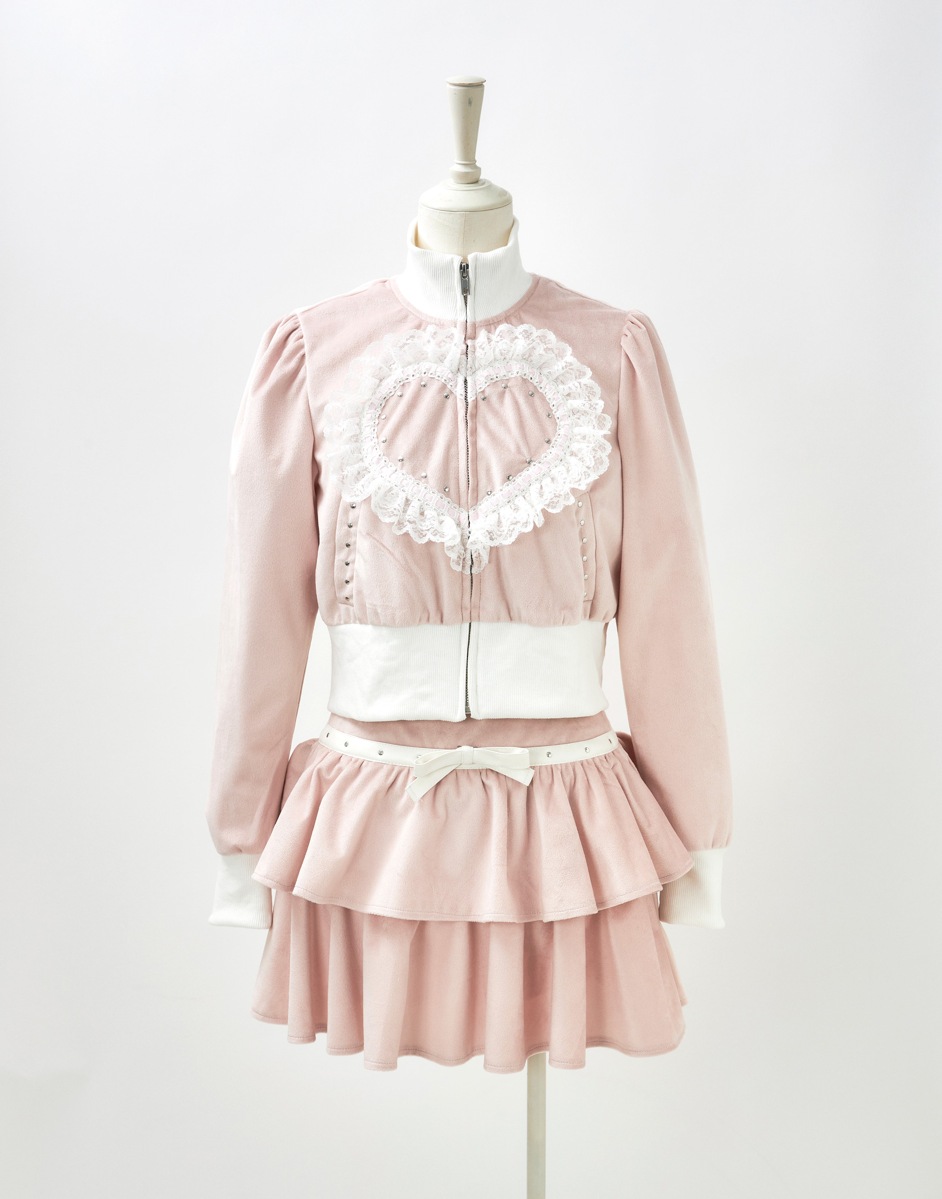 Love heart's cake zip outer