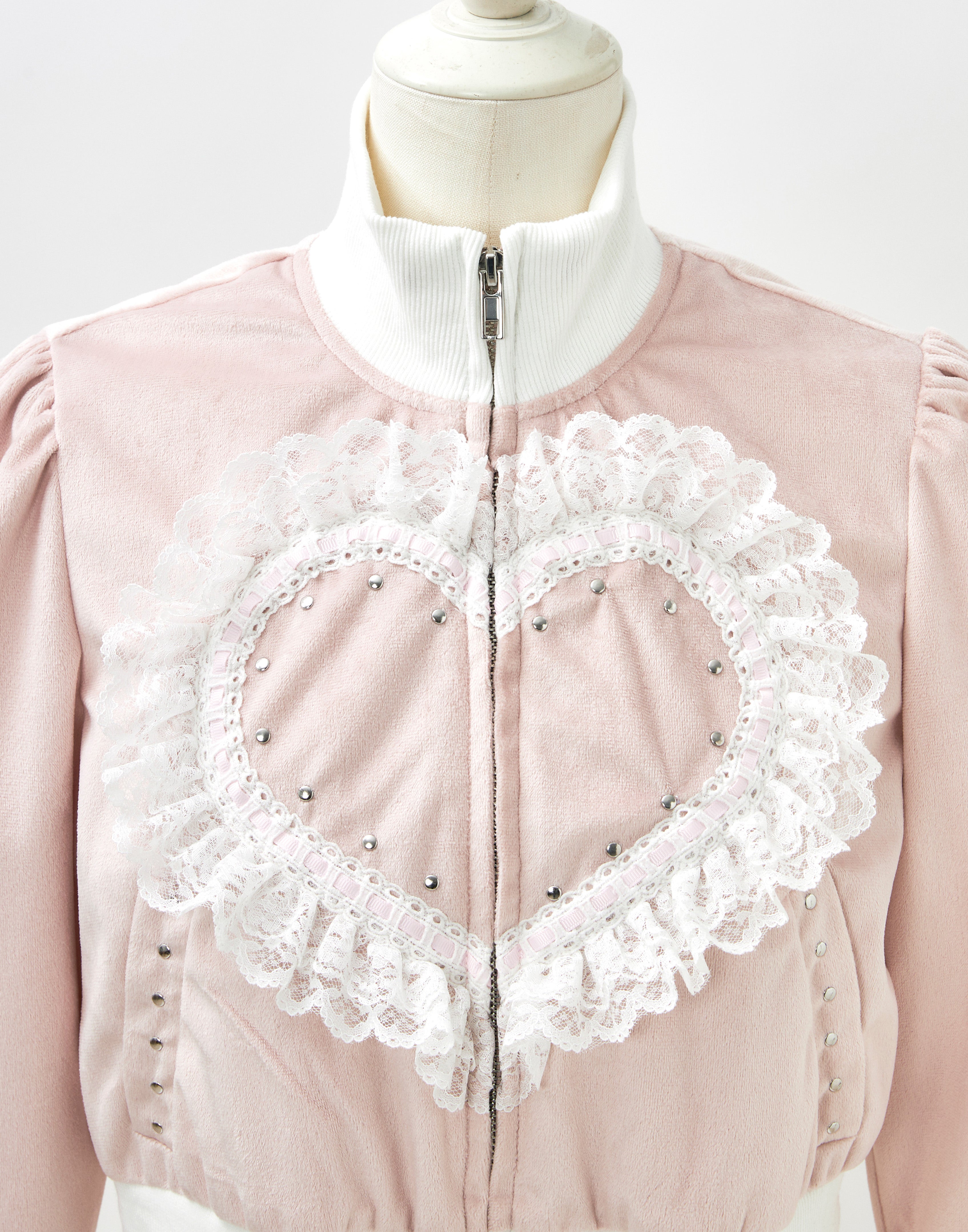 Love heart's cake zip outer