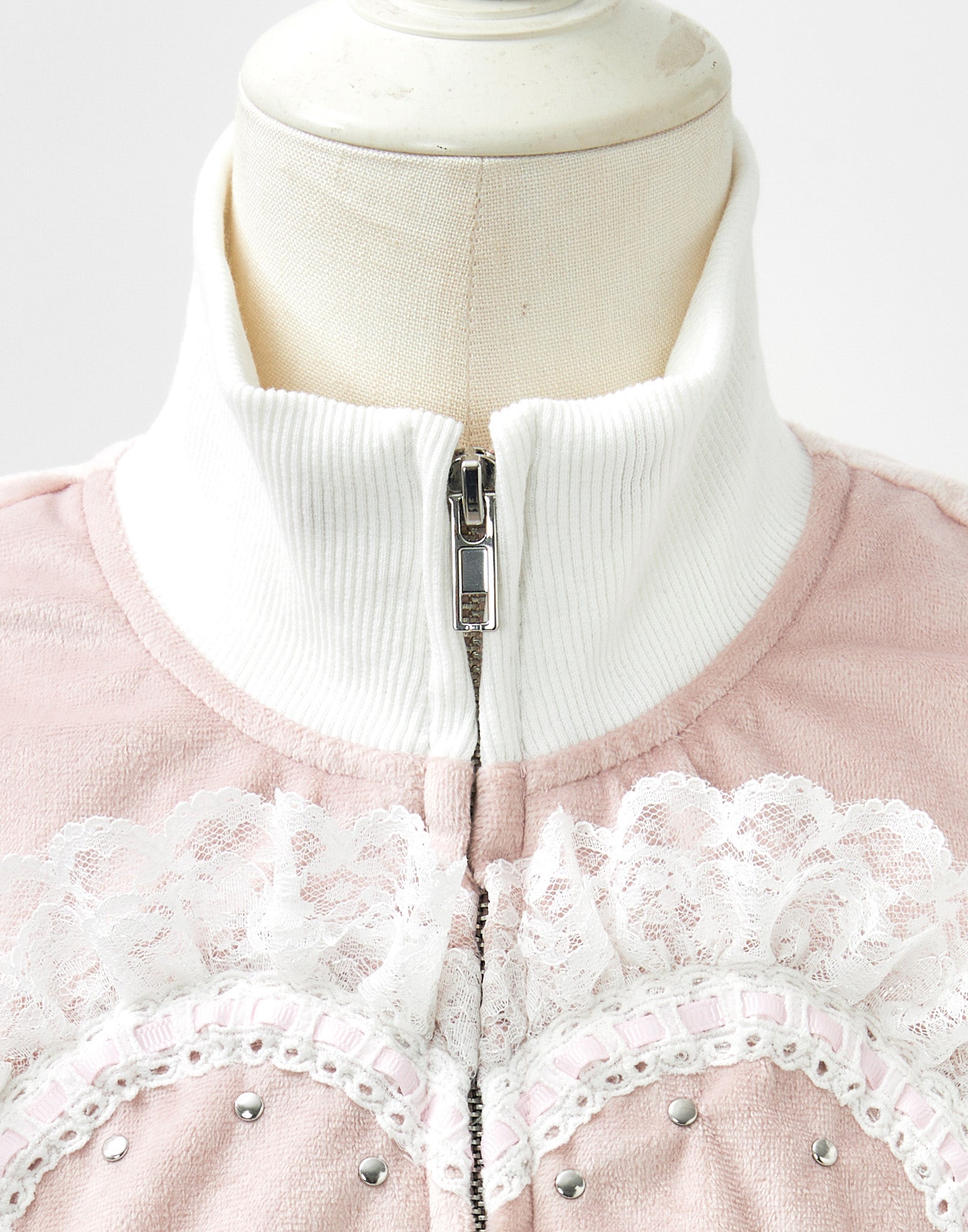 Love heart's cake zip outer