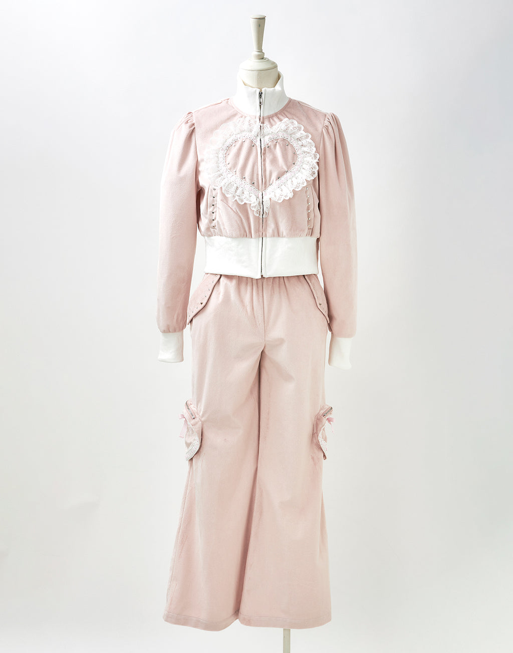 Love heart's cake zip outer