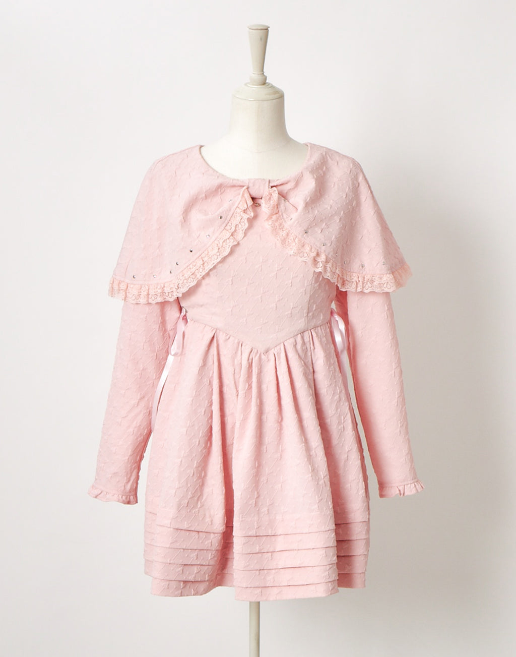 Ribbon collar doll one-piece