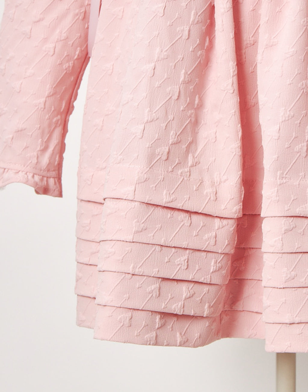 Ribbon collar doll one-piece