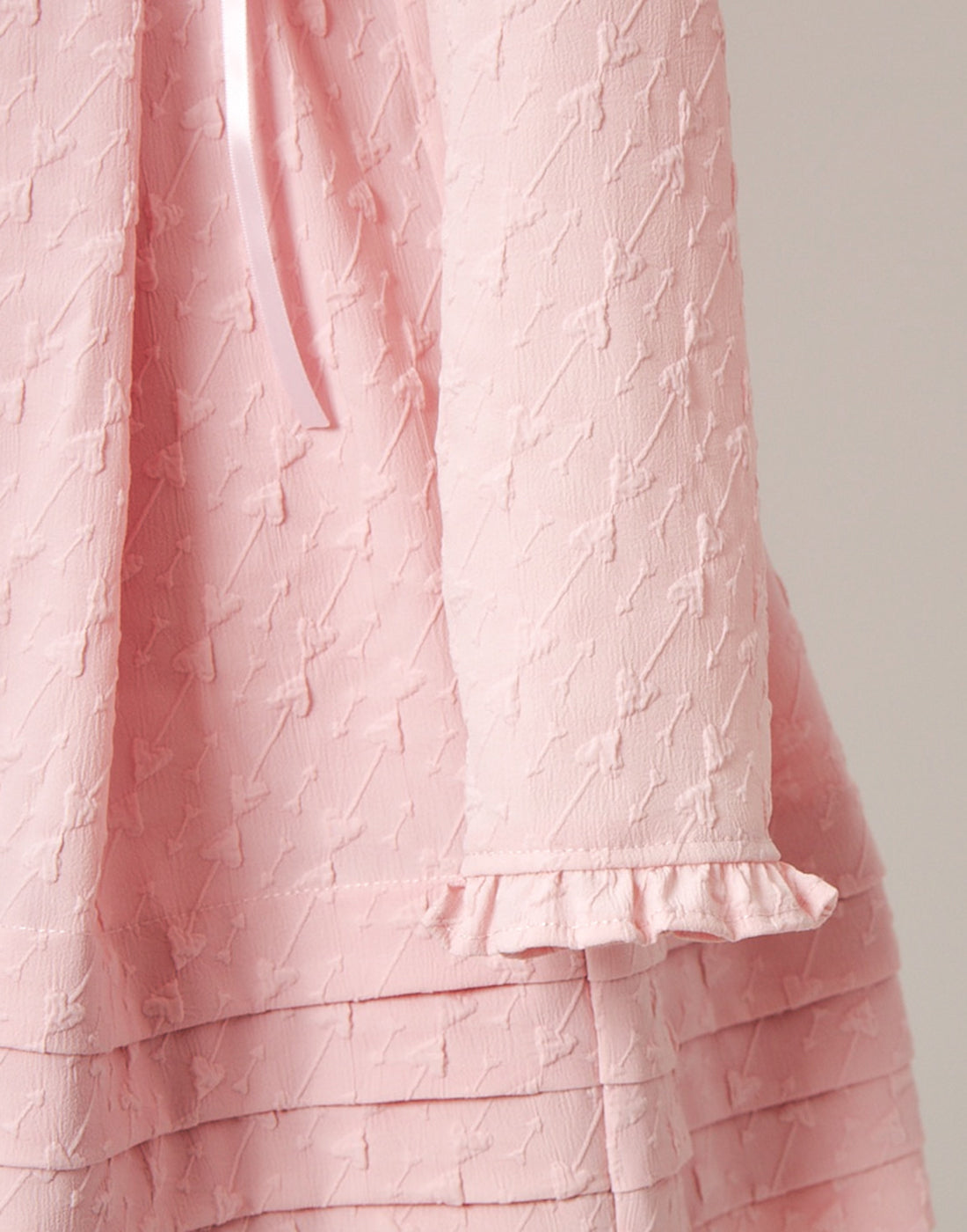 Ribbon collar doll one-piece