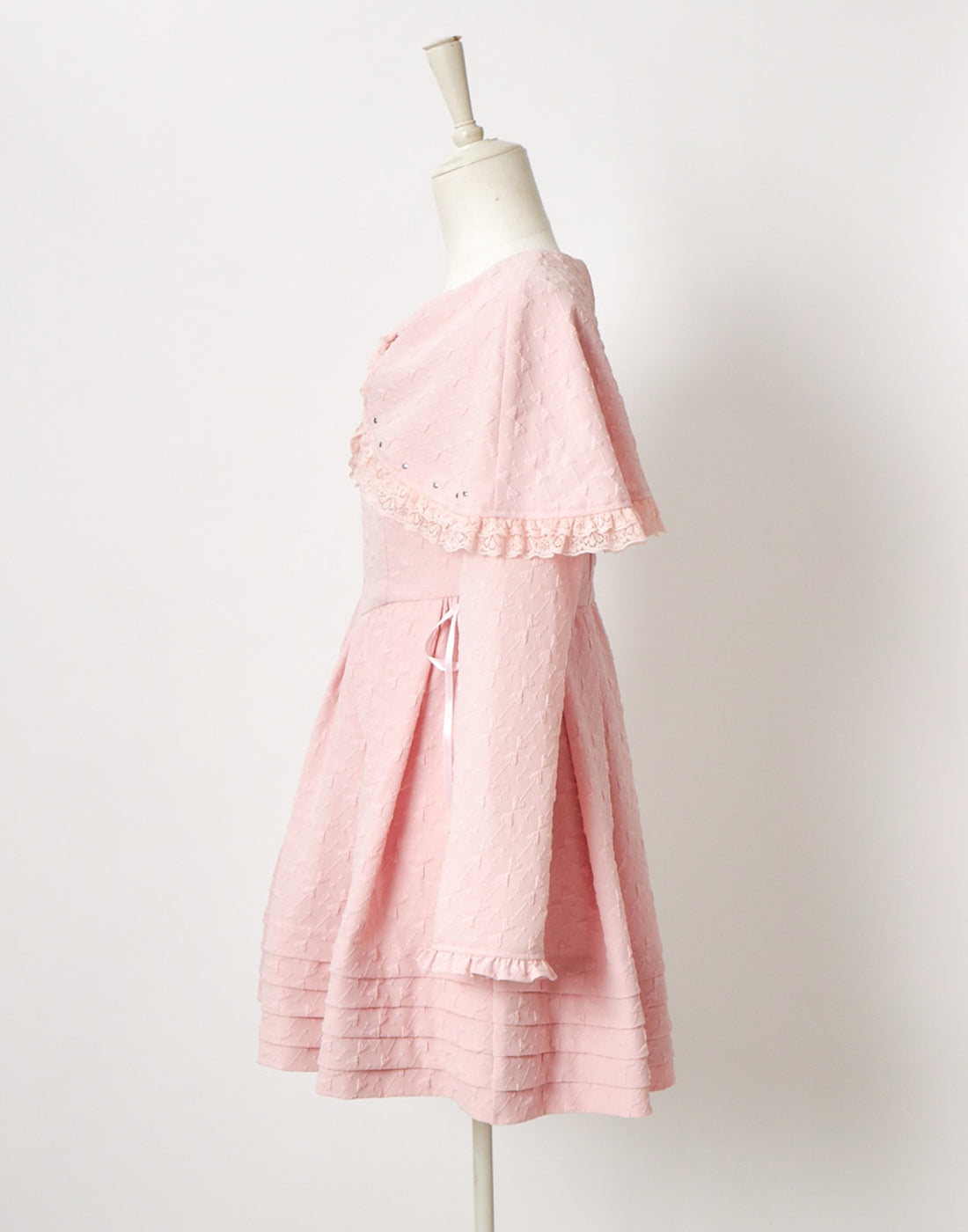 Ribbon collar doll one-piece