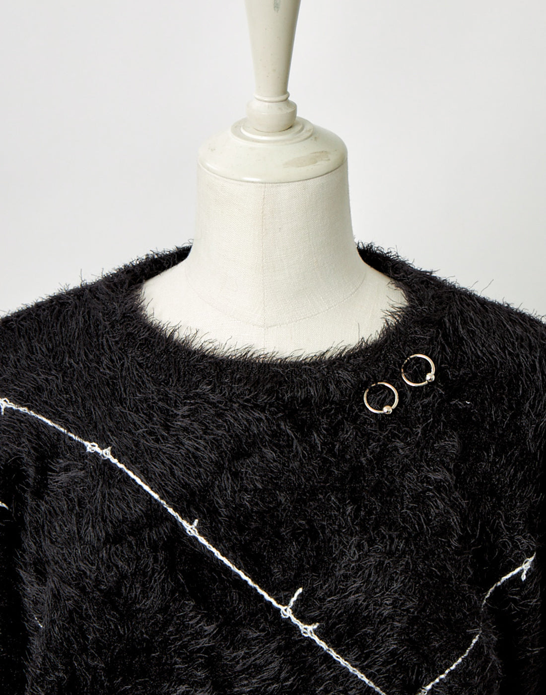 For "A" barbed wire shaggy knit