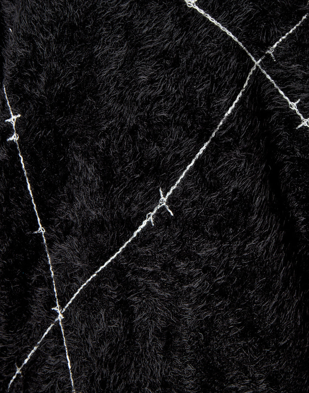 For "A" barbed wire shaggy knit