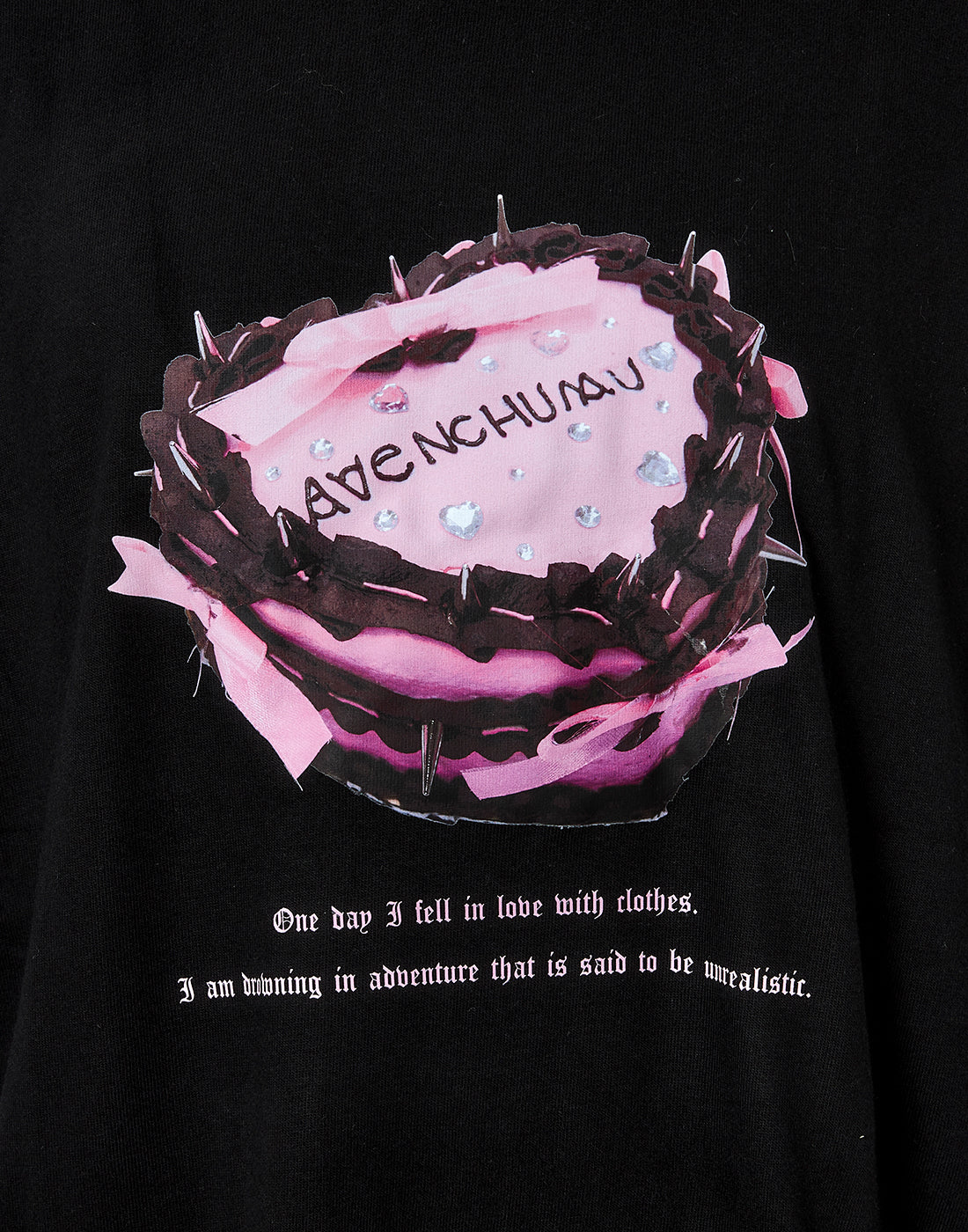AVENCHUMU heart cake T-shirt