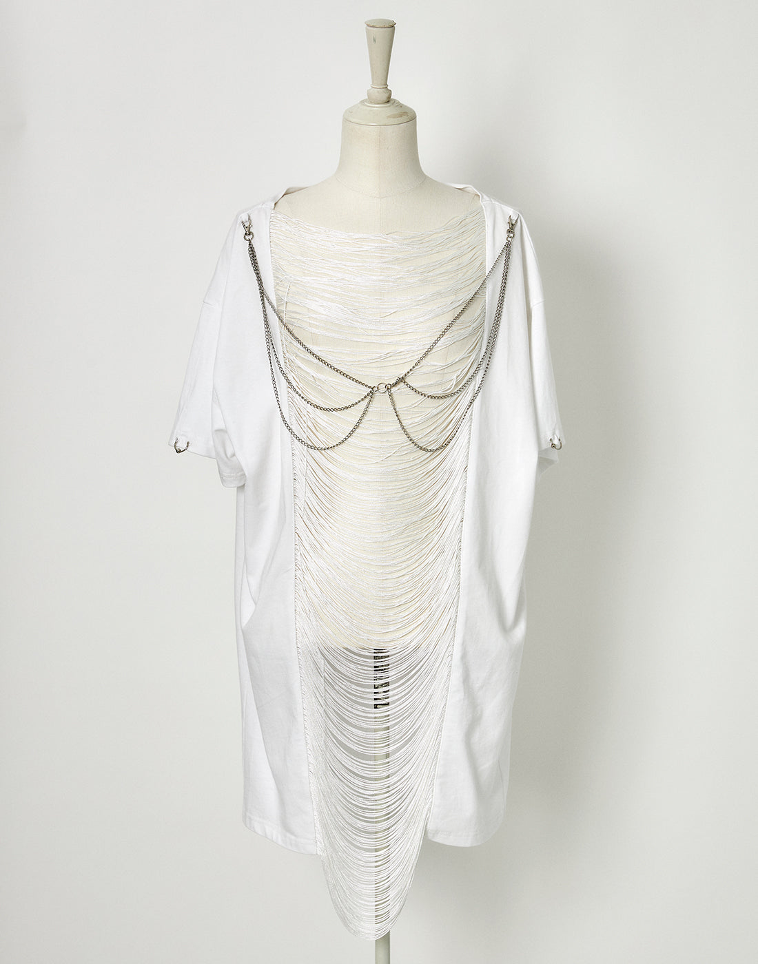 Fringe bone chain t-shirt