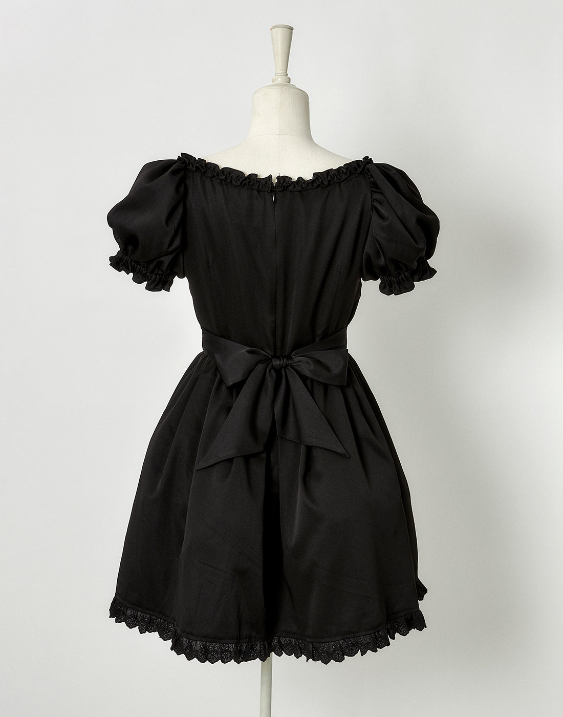 Bone ribbon puff doll dress