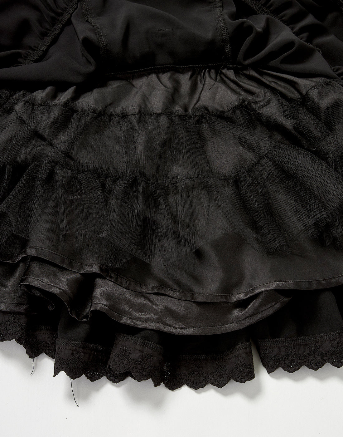 Front ribbon dolly skirt