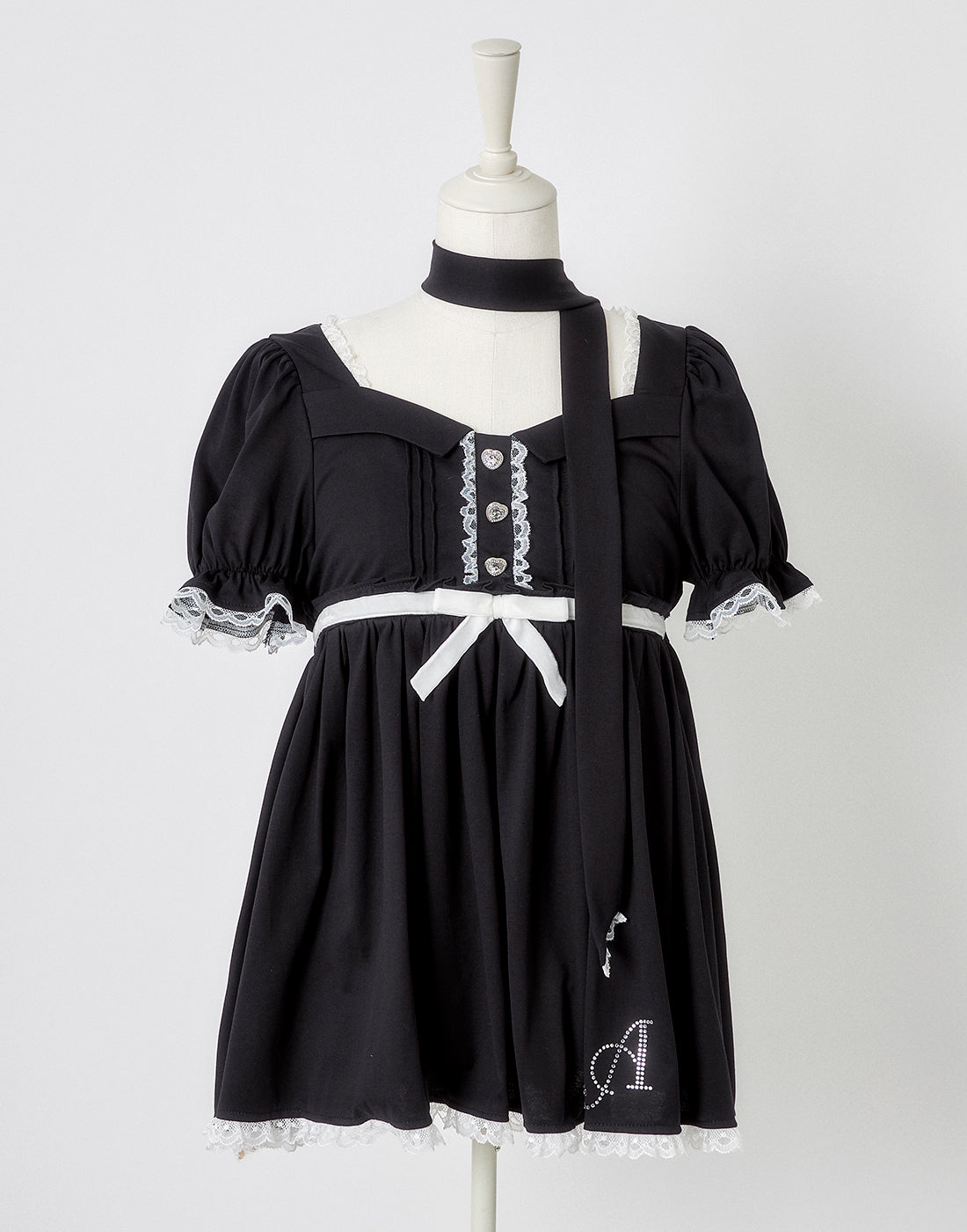 AVENCHUMU Neck ribbon & heart bijou baby doll