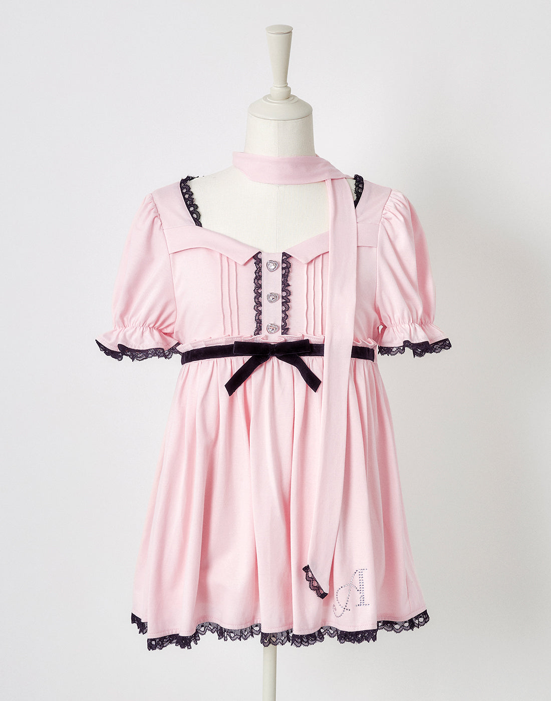 AVENCHUMU Neck ribbon & heart bijou baby doll