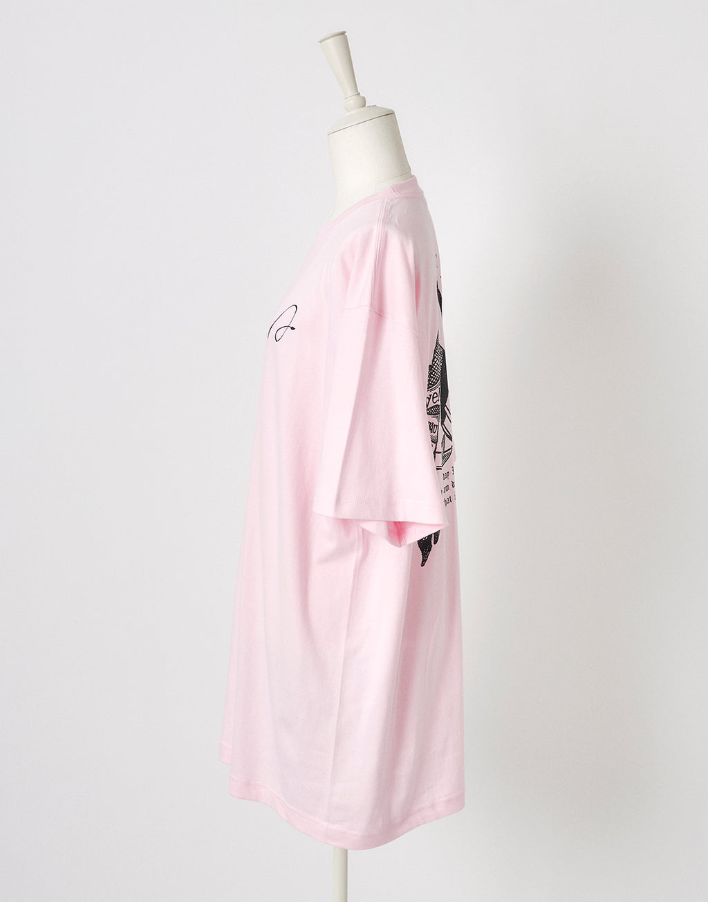 AVENCHUMU Lady T-shirt