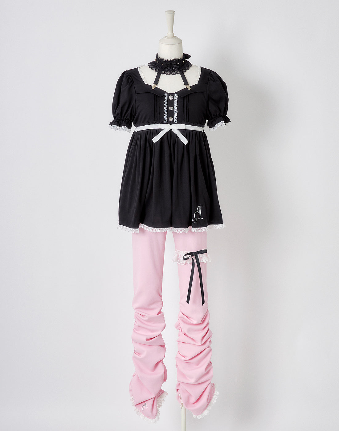 AVENCHUMU Neck ribbon & heart bijou baby doll