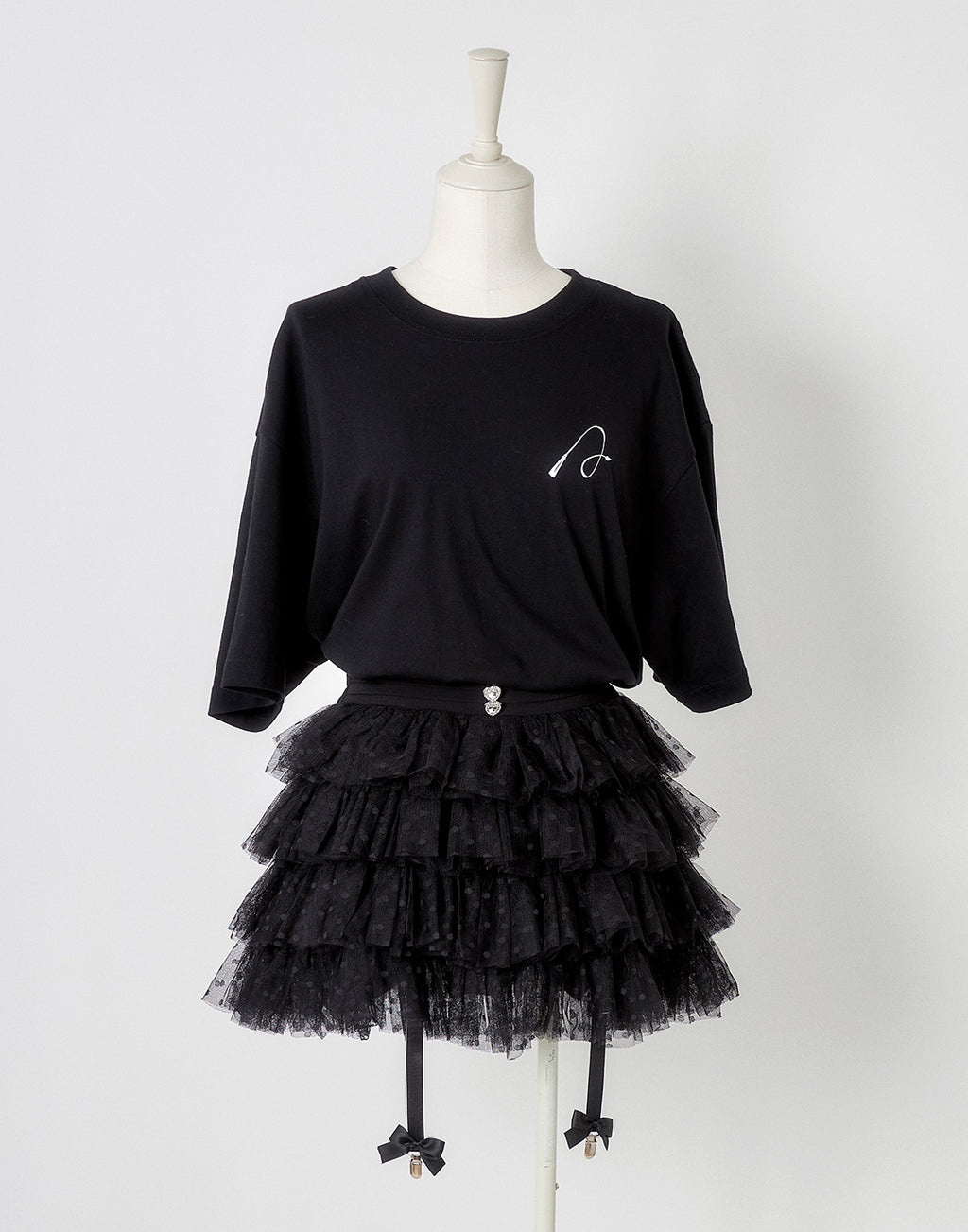 AVENCHUMU Lady T-shirt