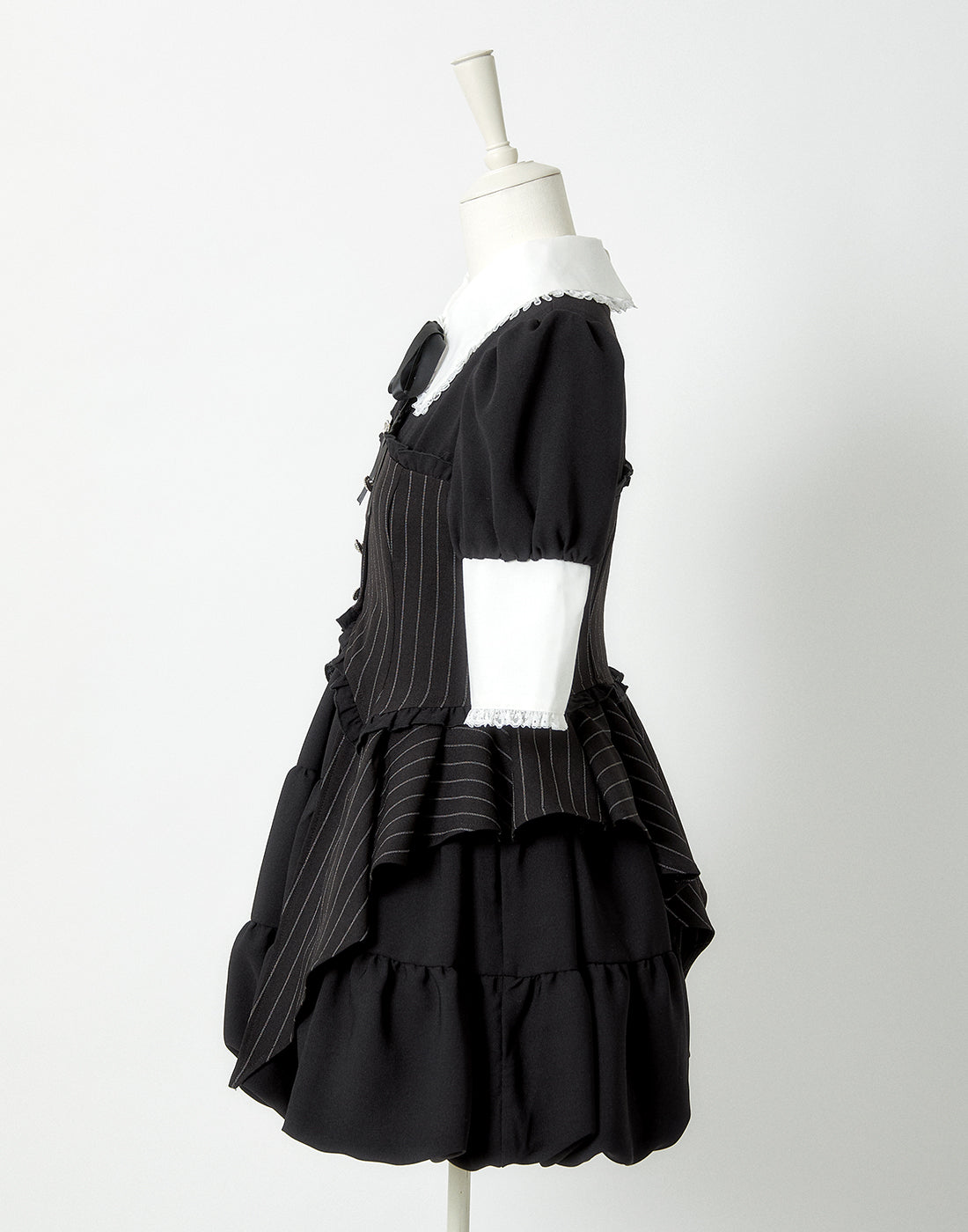 <Deliver in Late September> AVENCHUMU Stripe ruffle frill corset balloon one piece
