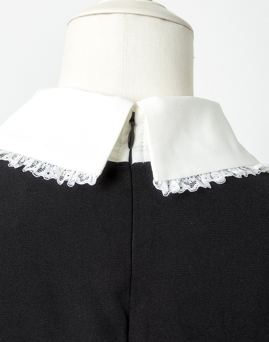 <Deliver in Late September> AVENCHUMU Stripe ruffle frill corset balloon one piece