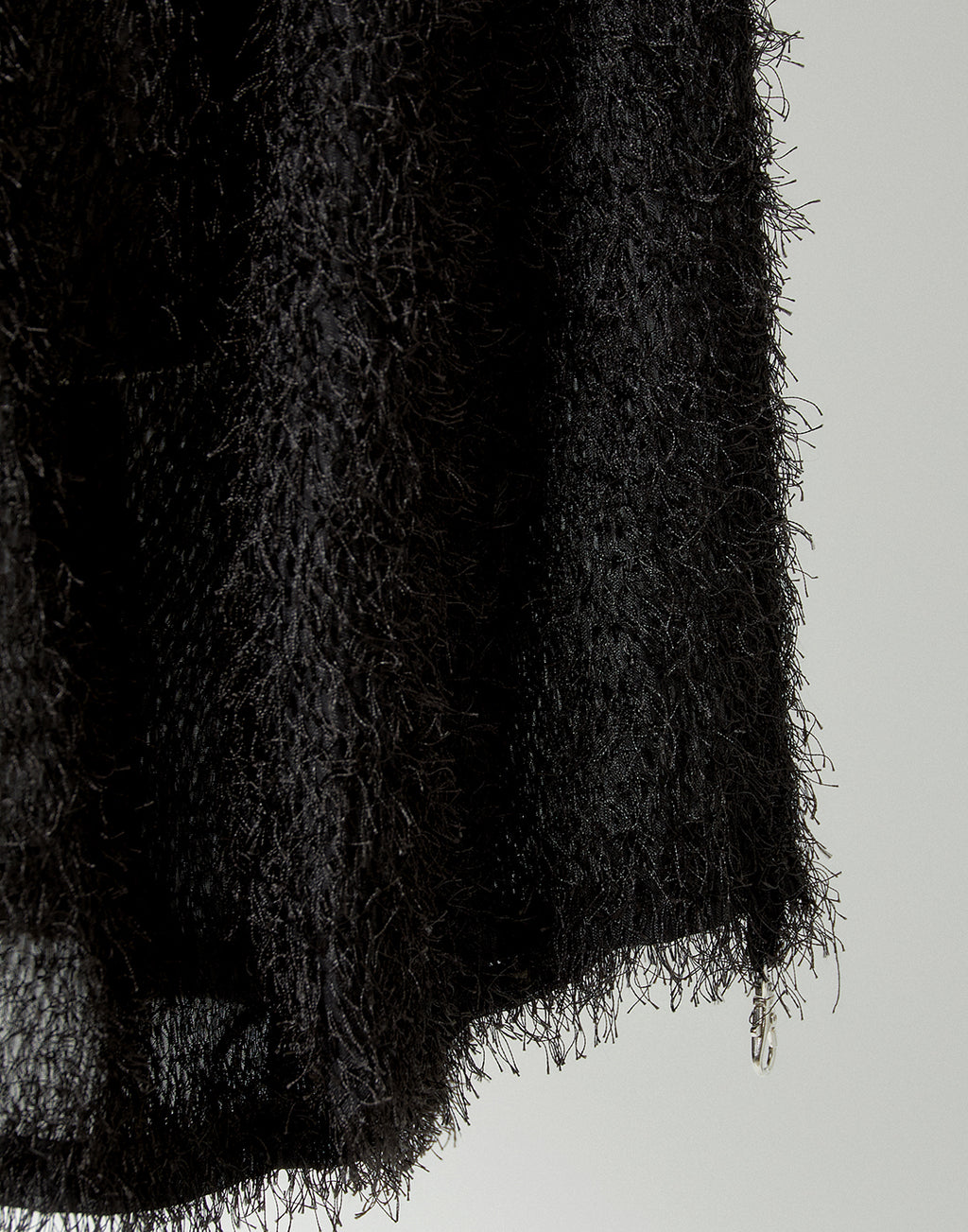 <Deliver in Late September> AVENCHUMU Studs cross shaggy tops