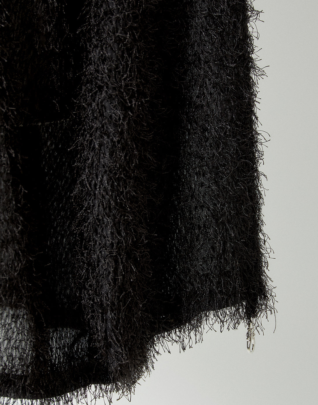 <Deliver in Late September> AVENCHUMU Studs cross shaggy tops