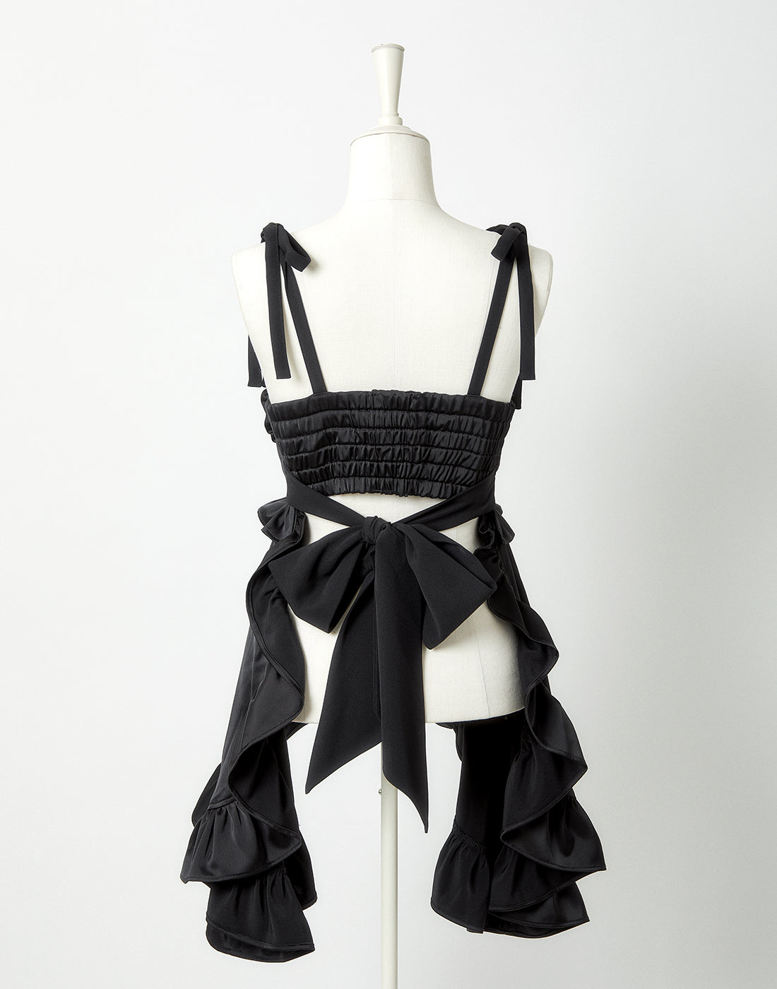 <Deliver in Late September> AVENCHUMU Zip heart ＆ chain ruffle gilet