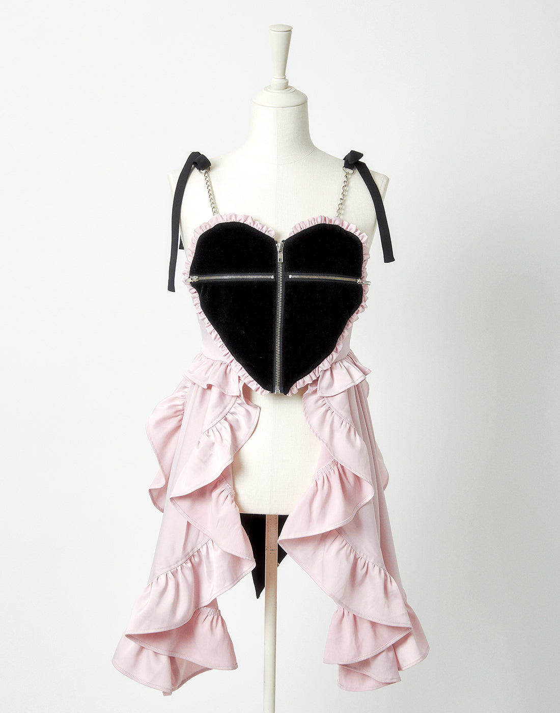 <Deliver in Late September> AVENCHUMU Zip heart ＆ chain ruffle gilet