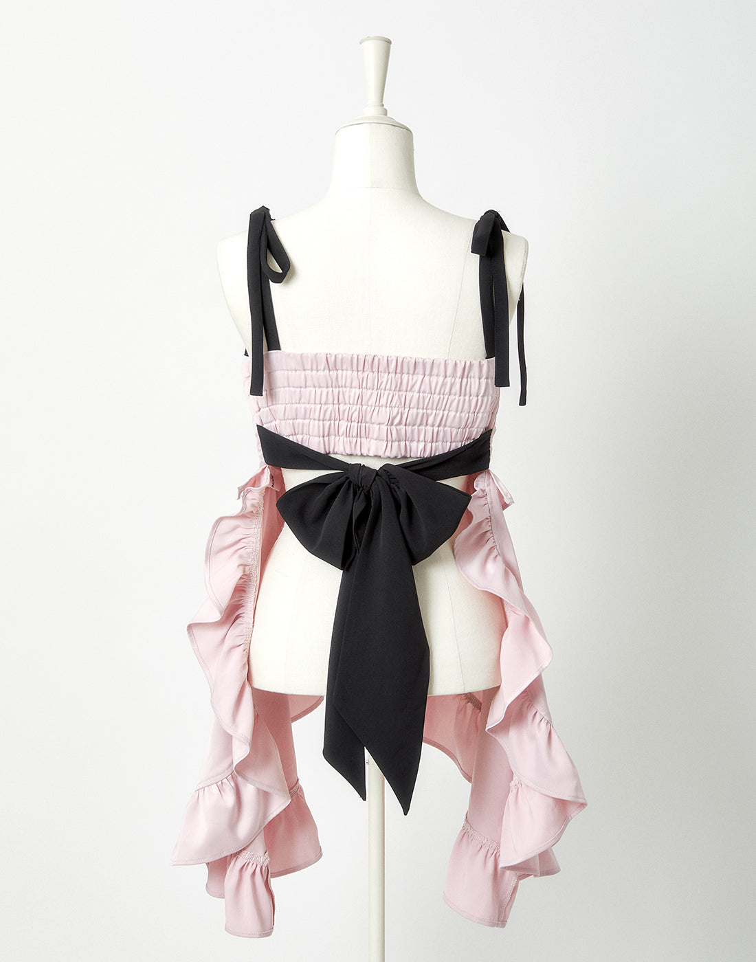 <Deliver in Late September> AVENCHUMU Zip heart ＆ chain ruffle gilet