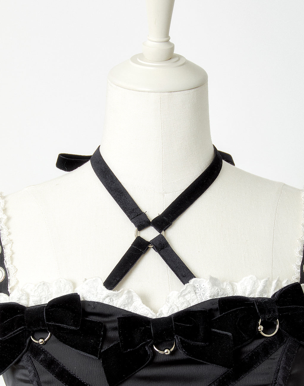 AVENCHUMU Back ruffle ribbon harness one piece