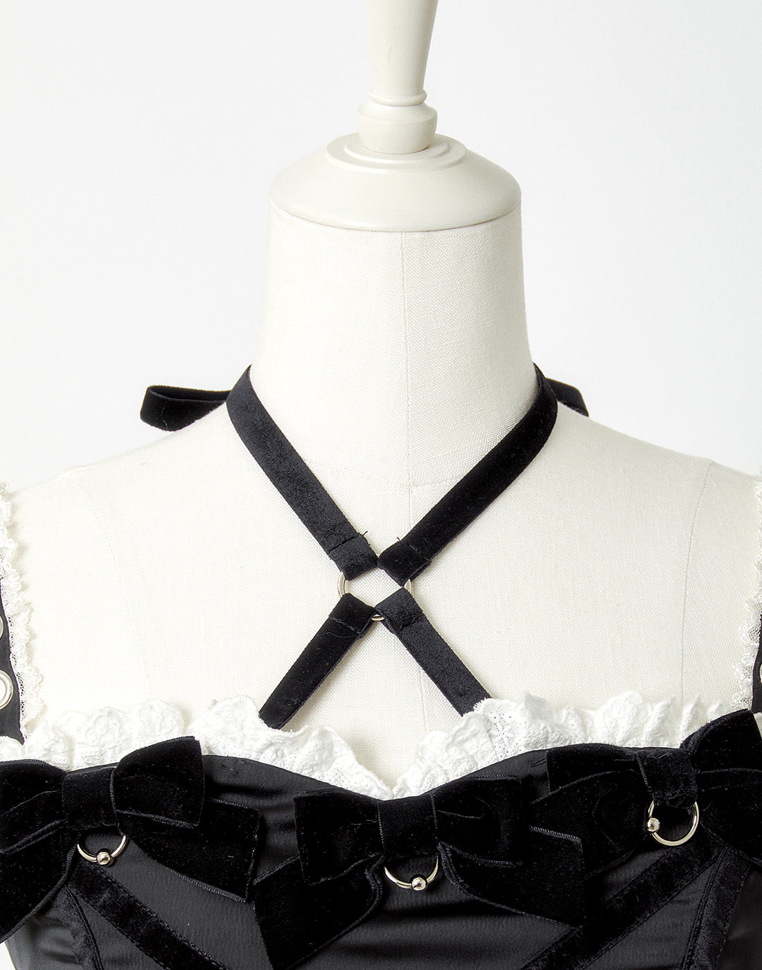 AVENCHUMU Back ruffle ribbon harness one piece