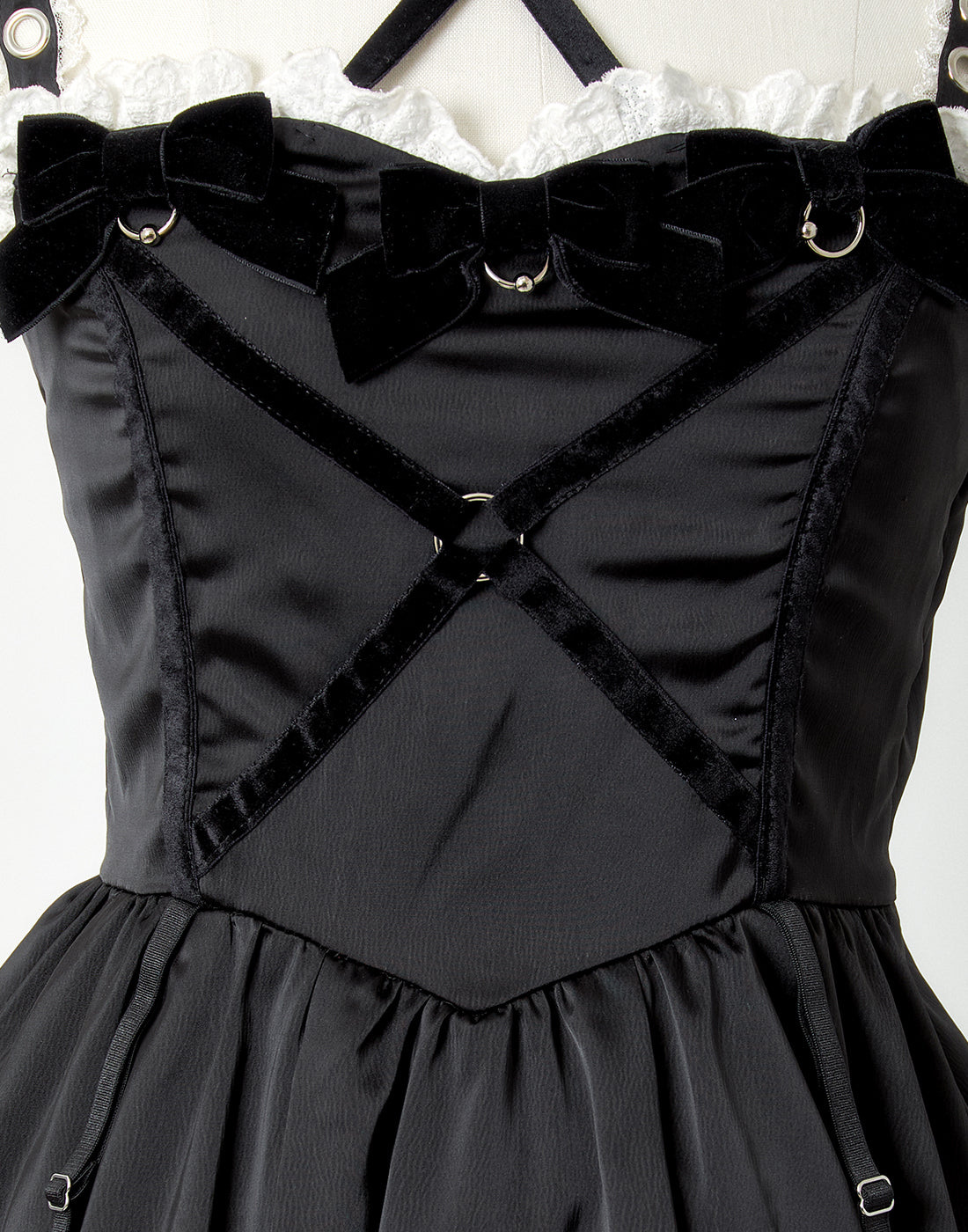 AVENCHUMU Back ruffle ribbon harness one piece