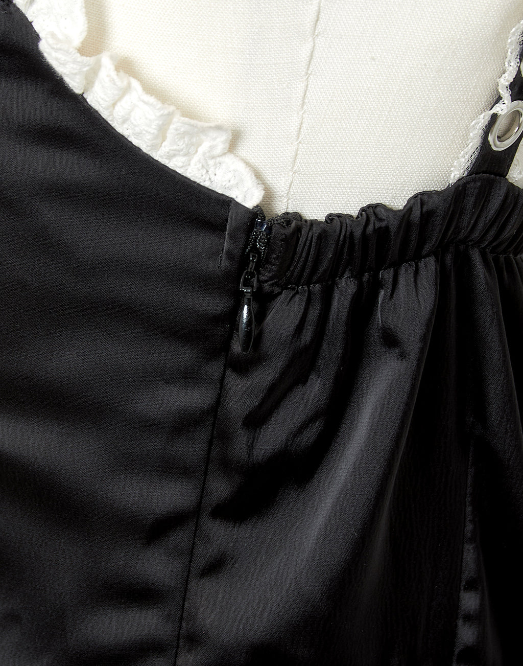 AVENCHUMU Back ruffle ribbon harness one piece