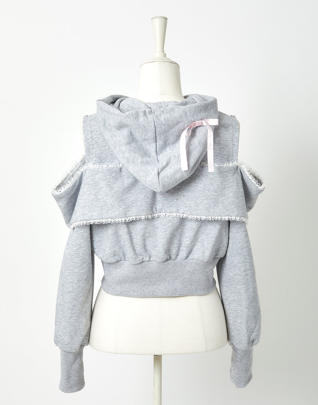 AVENCHUMU Ribbon shoulder zip hoodie