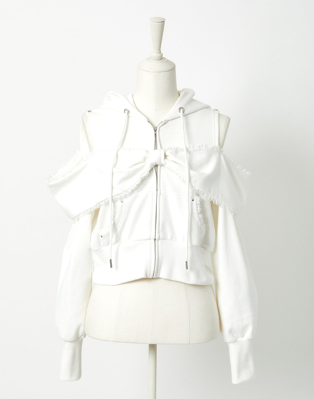 AVENCHUMU Ribbon shoulder zip hoodie